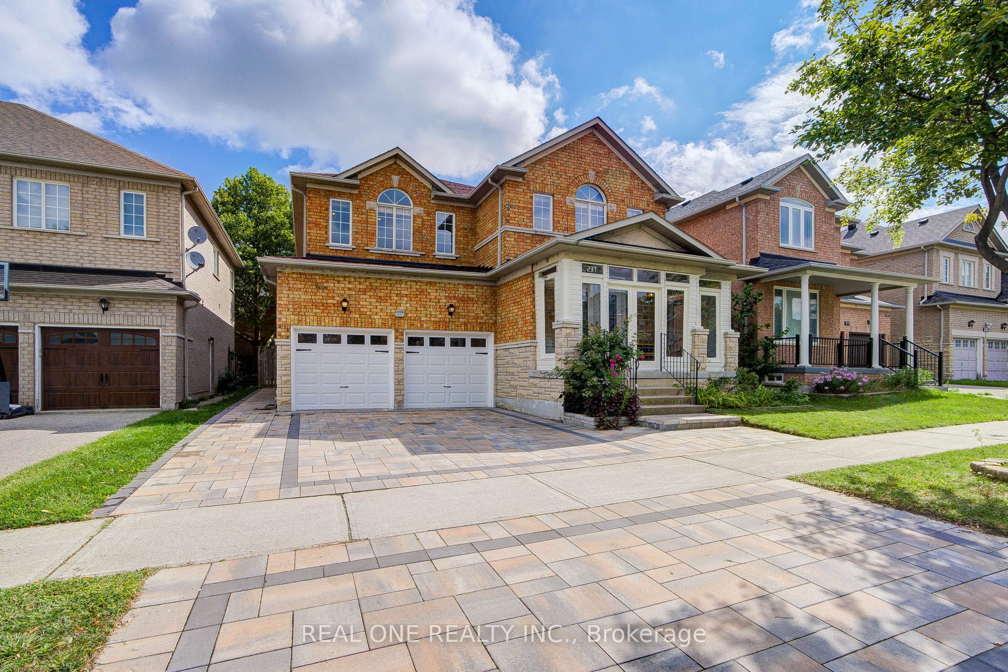 237 Ridgecrest Road, Markham, ON L6C 2W8