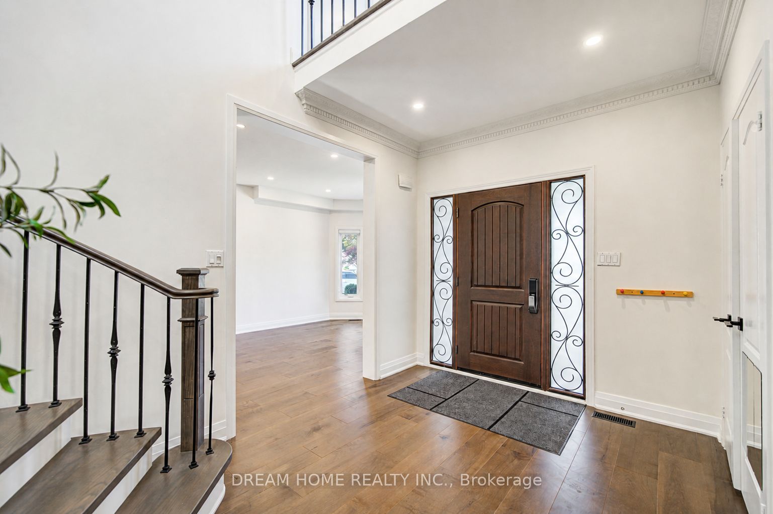 5 Silk Court, Richmond Hill, ON L4B 4A4 photo 4