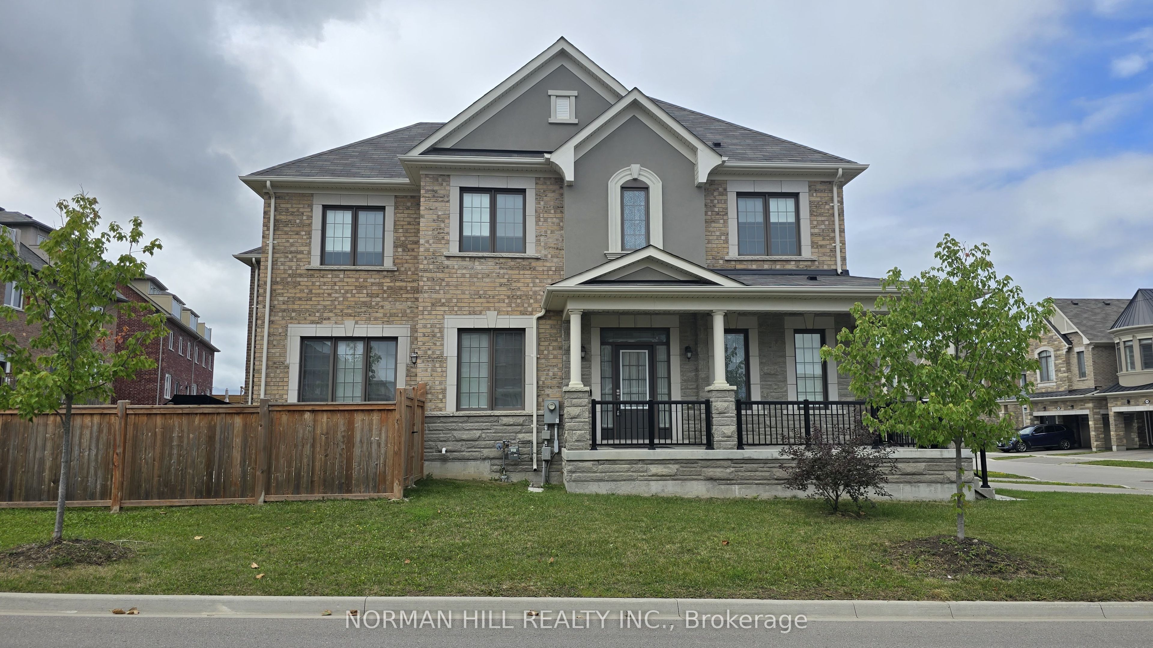 101 Hartney Drive, Richmond Hill, ON L4S 0K6