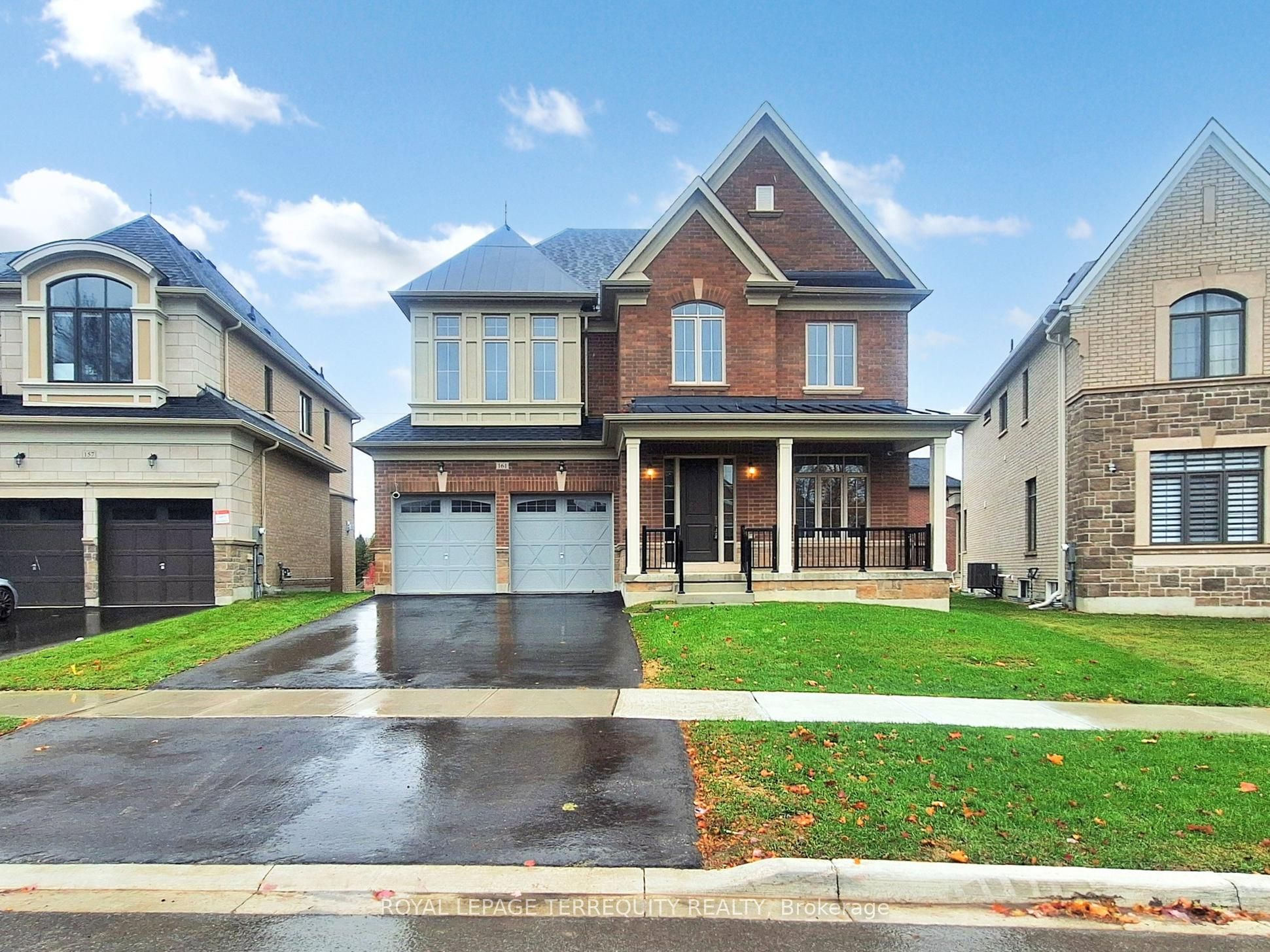 161 Cranberry Lane, Aurora, ON L4G 5Z4