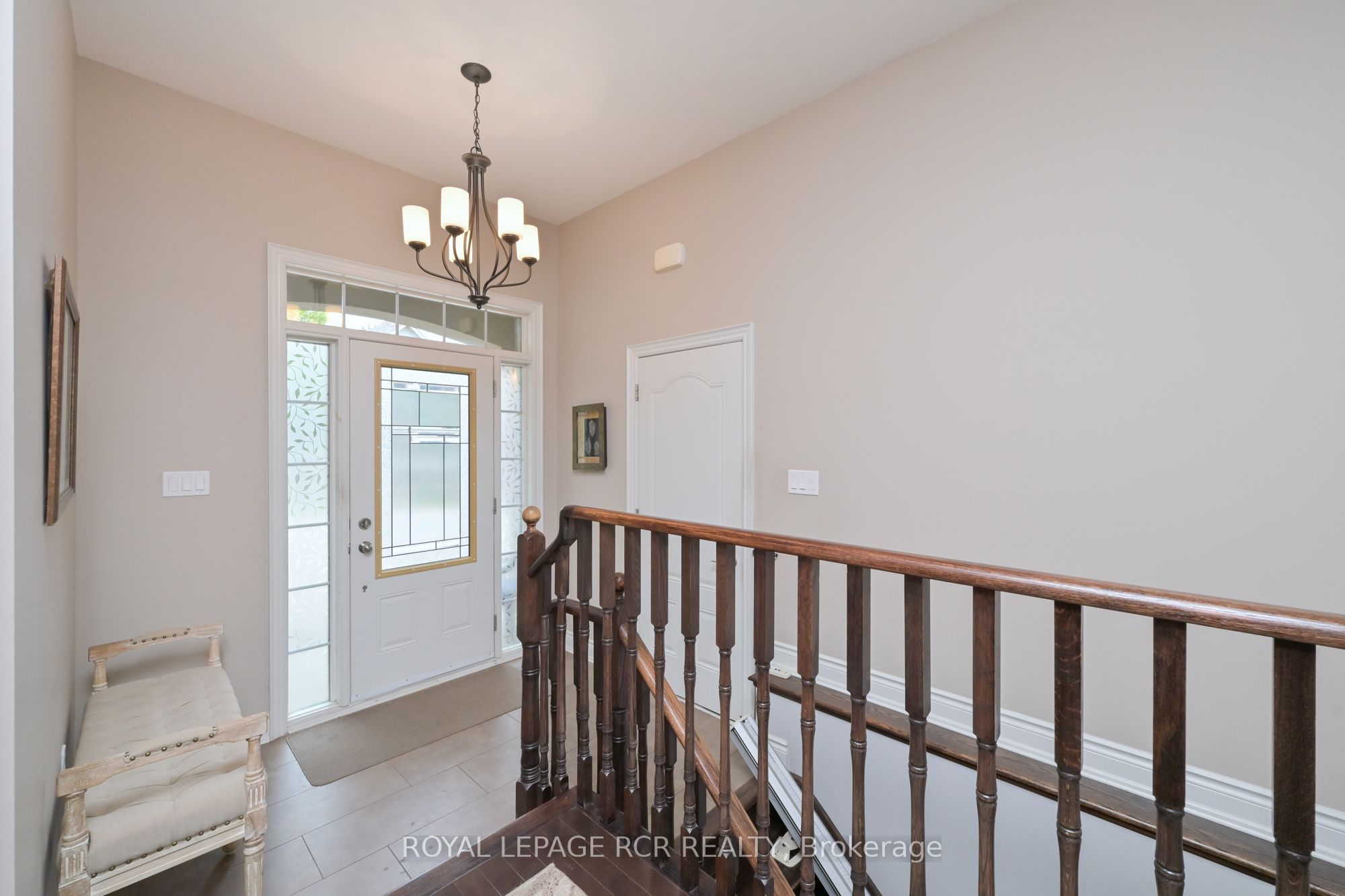 32 Hillcrest Drive, New Tecumseth, ON L9R 0N4 photo 3