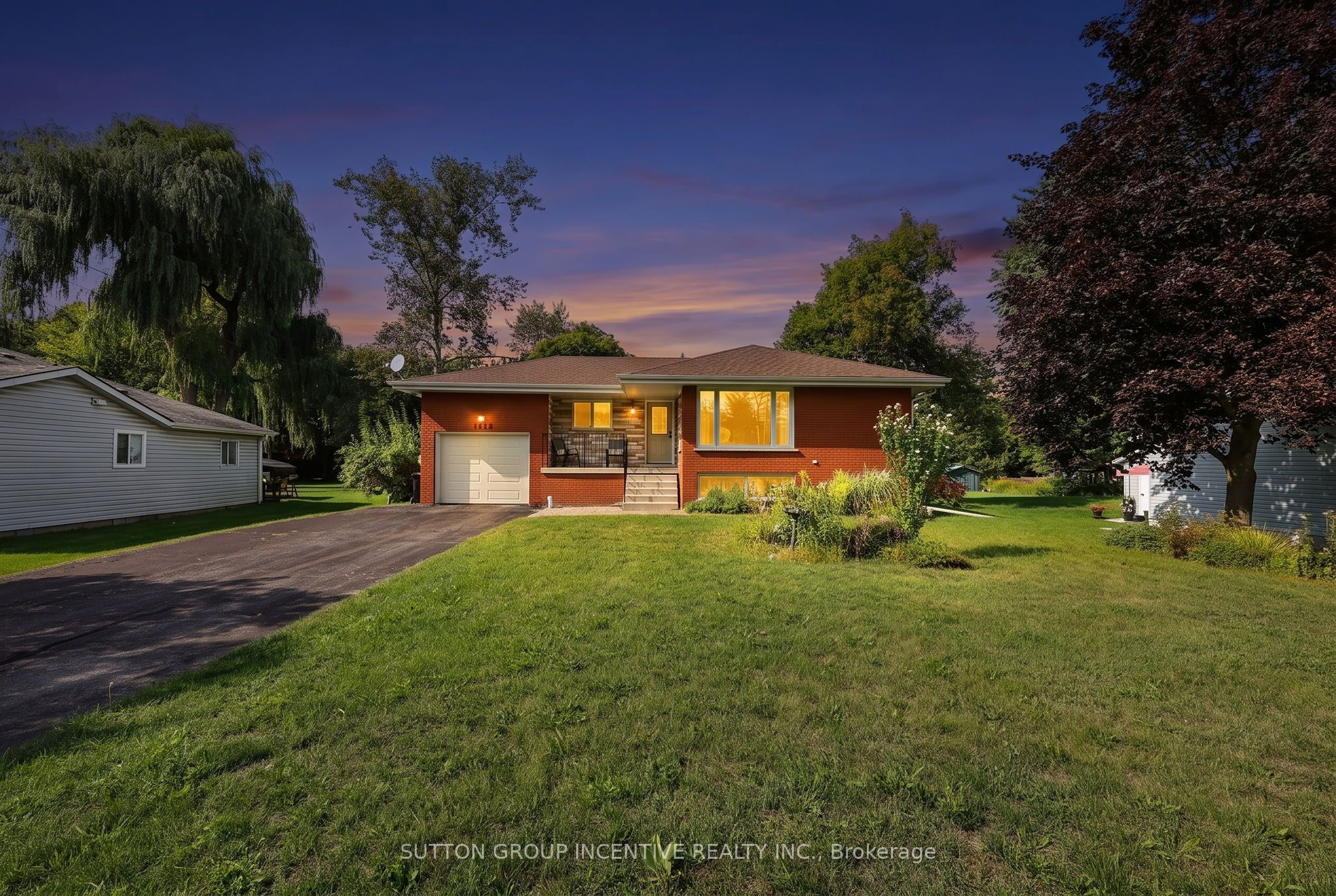 1006 Lebanon Drive, Innisfil, ON L9S 2B7 photo 2