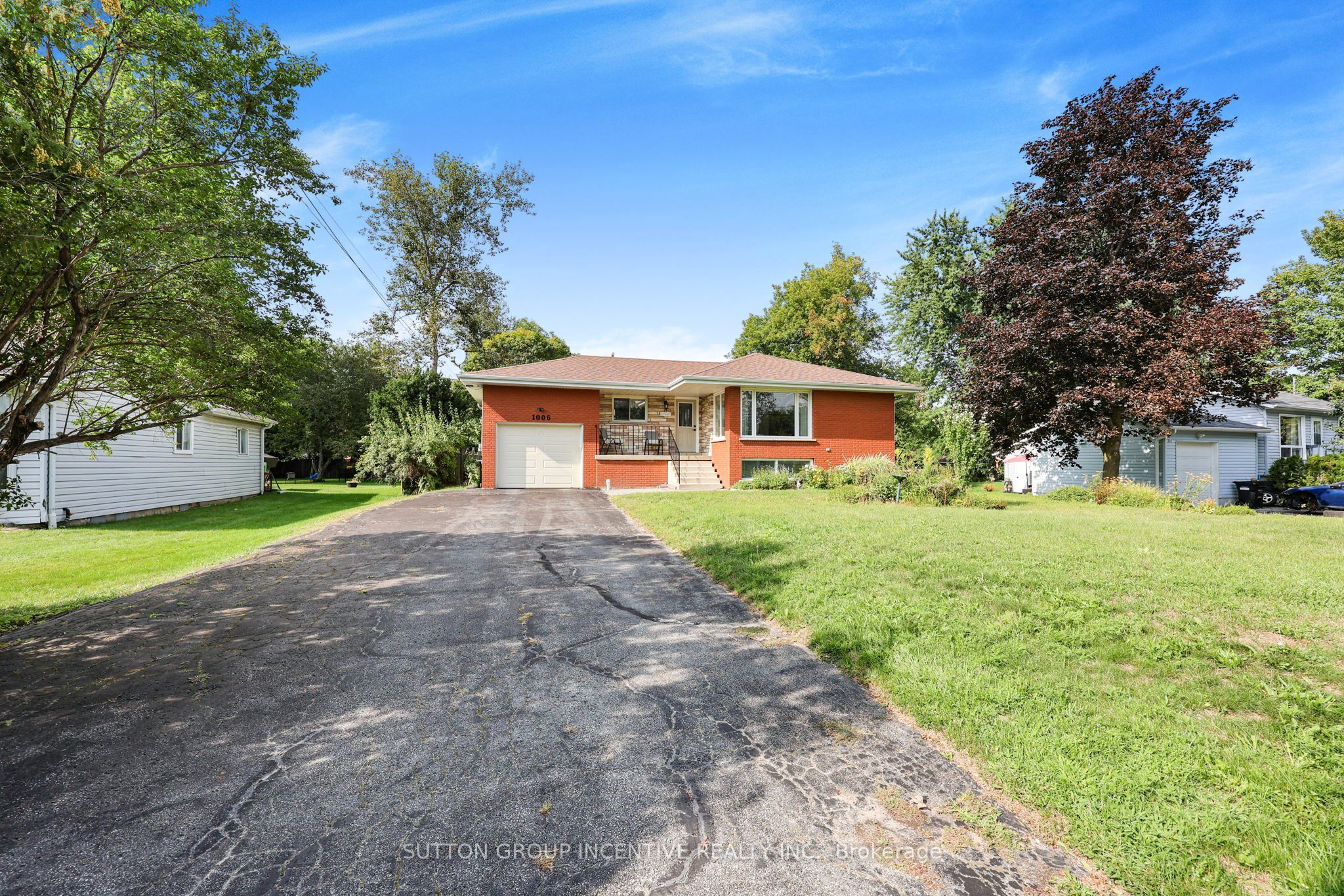 1006 Lebanon Drive, Innisfil, ON L9S 2B7 photo 3