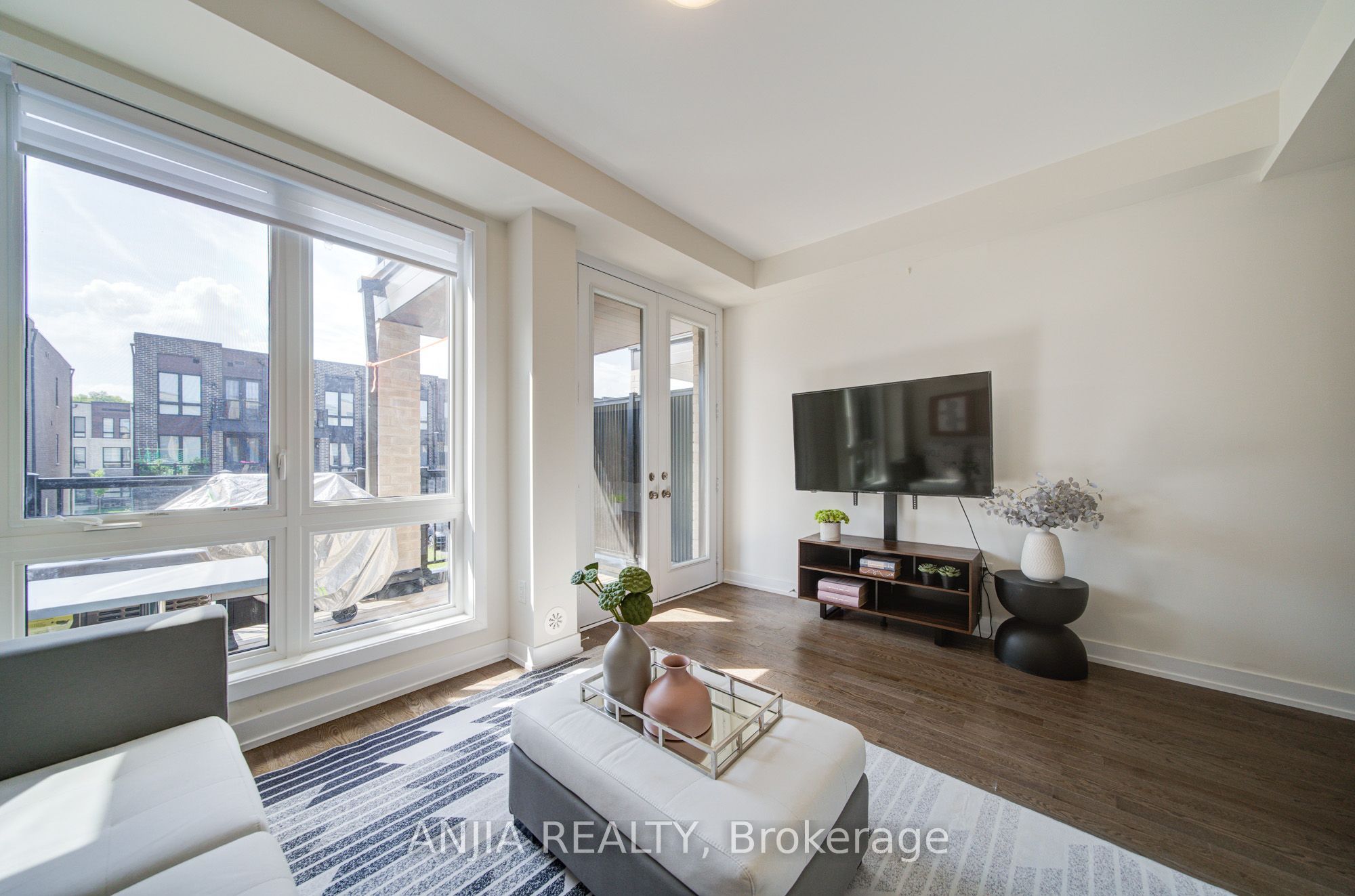 83 Mikayla Lane, Markham, ON L6B 1R1 photo 2