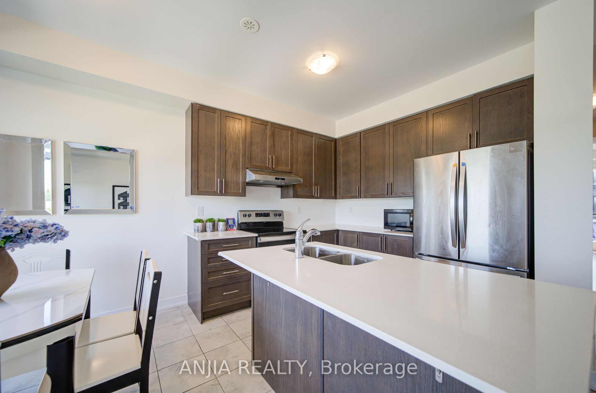 83 Mikayla Lane, Markham, ON L6B 1R1 photo 5