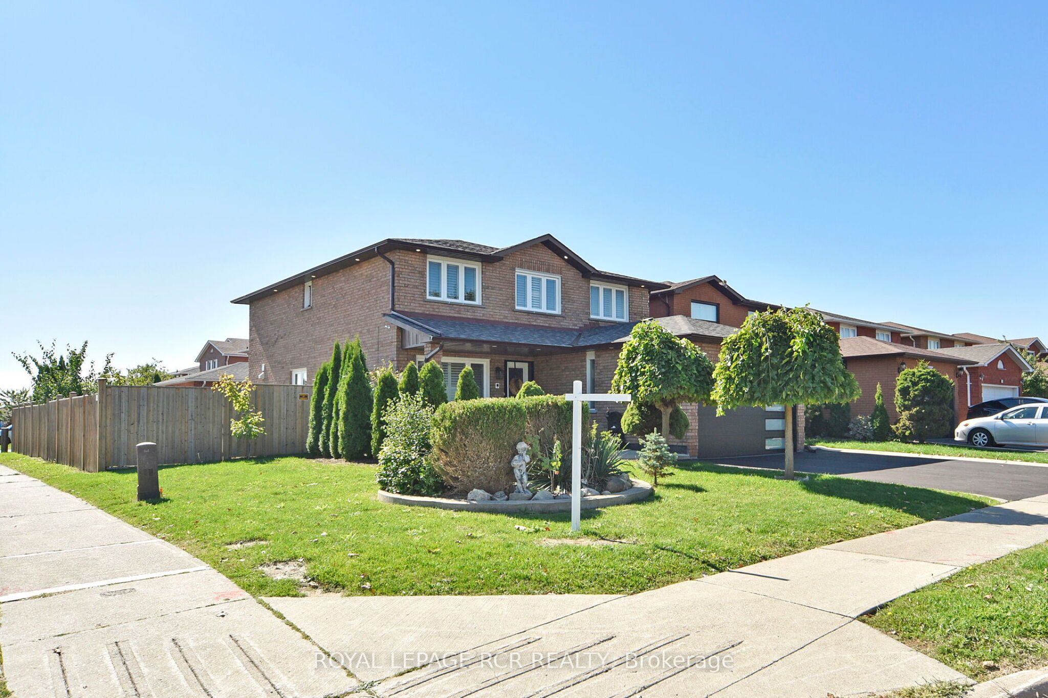 3 Jackman Crescent, Vaughan, ON L4L 6P3 photo 2