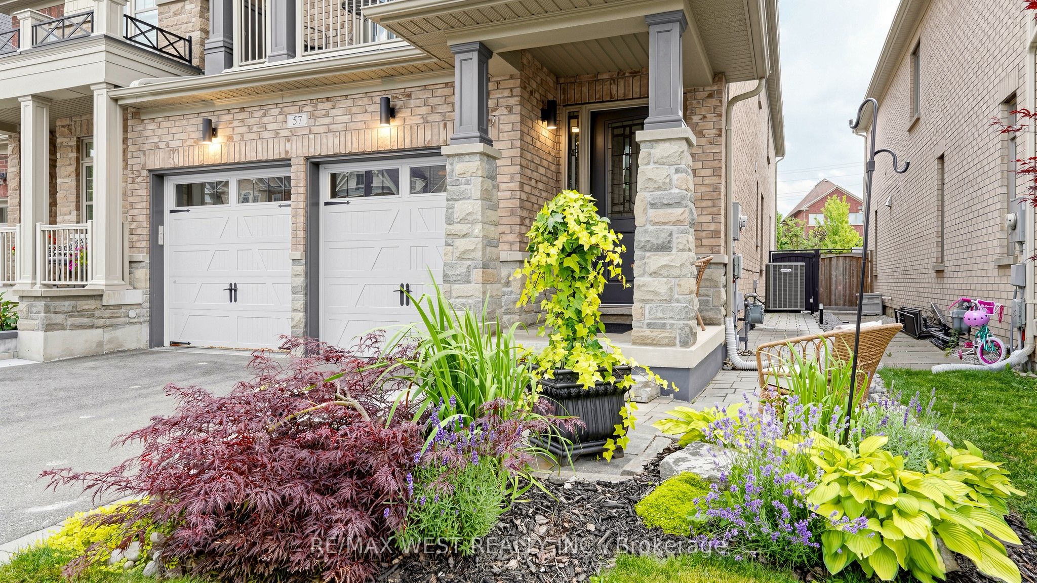 57 Alex Campbell Crescent, King, ON L7B 0C2 photo 3