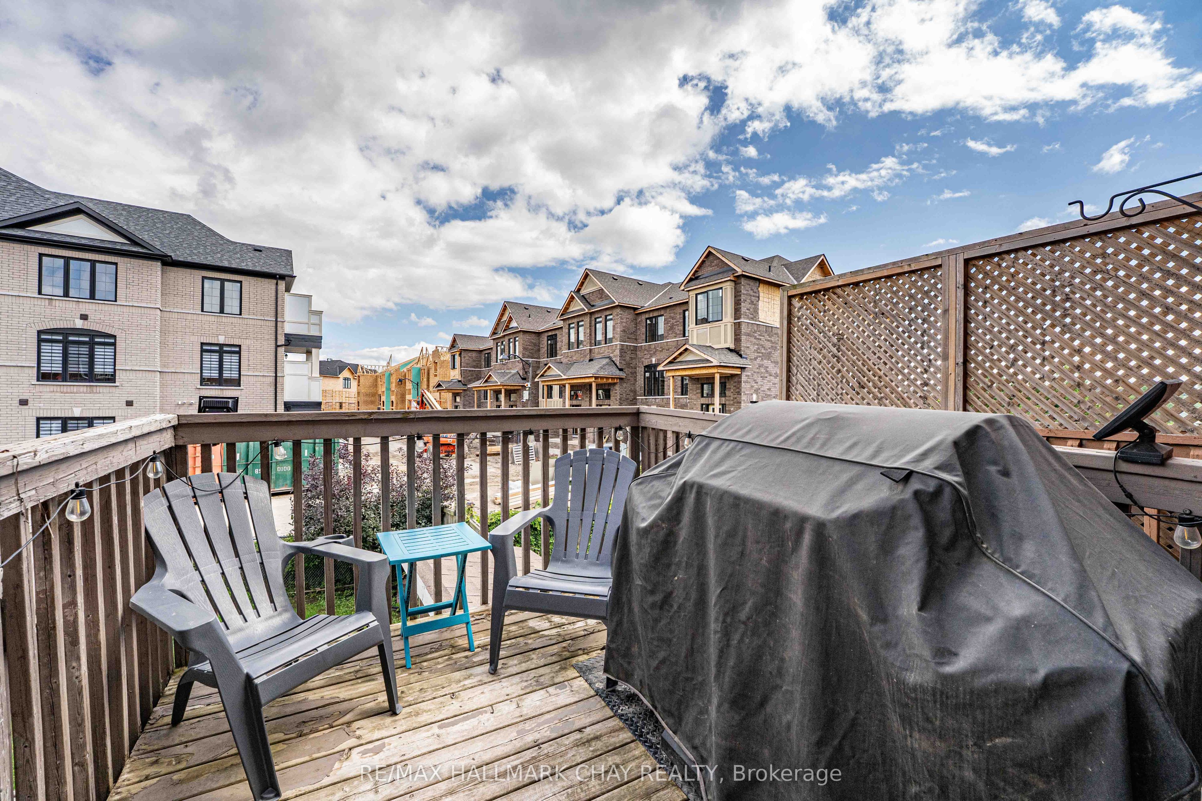 2035 Swan Street, Innisfil, ON L9S 0B5 photo 4