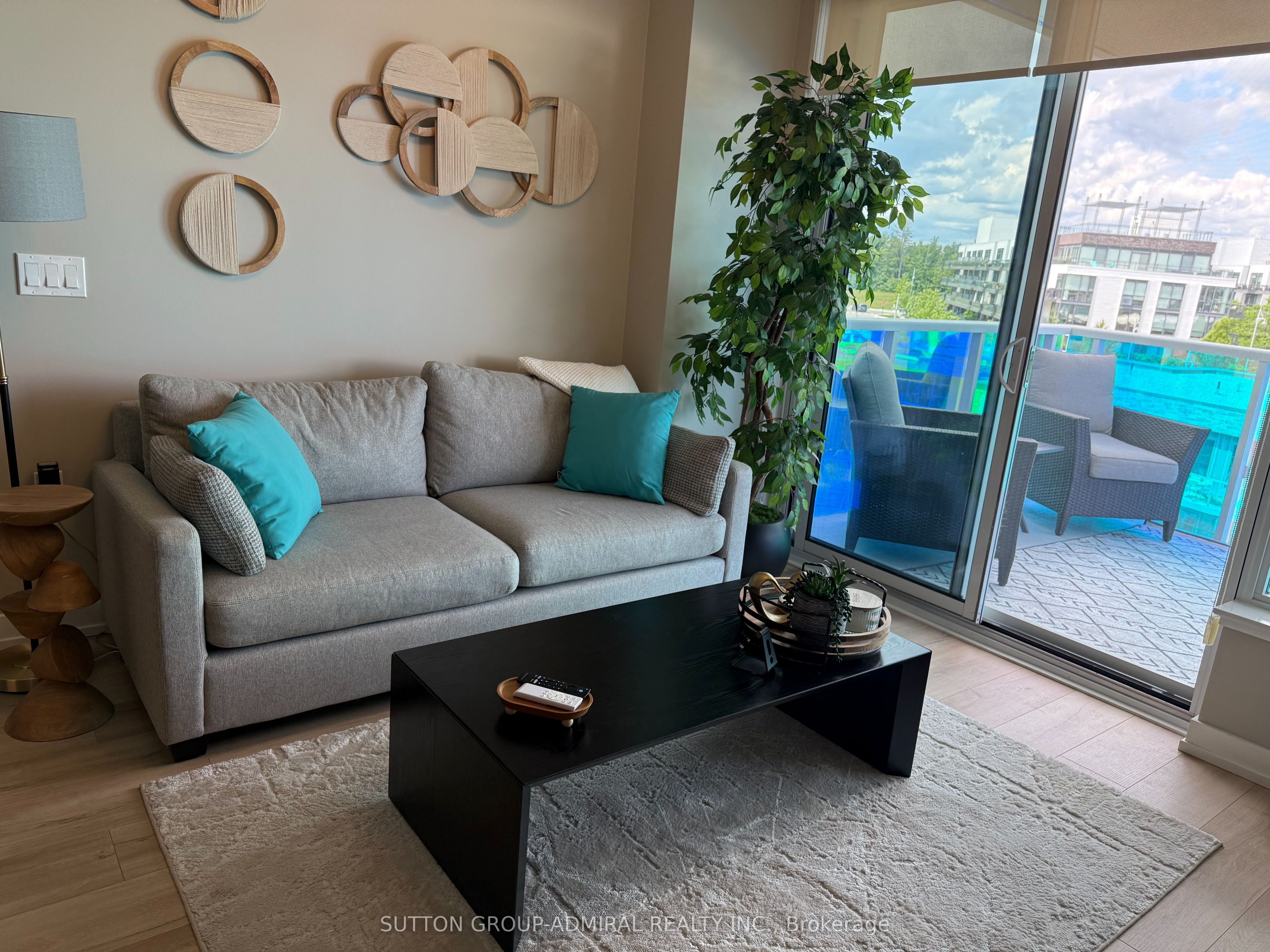 333 Sunseekere Avenue 422, Innisfil, ON L9S 0R6 photo 4