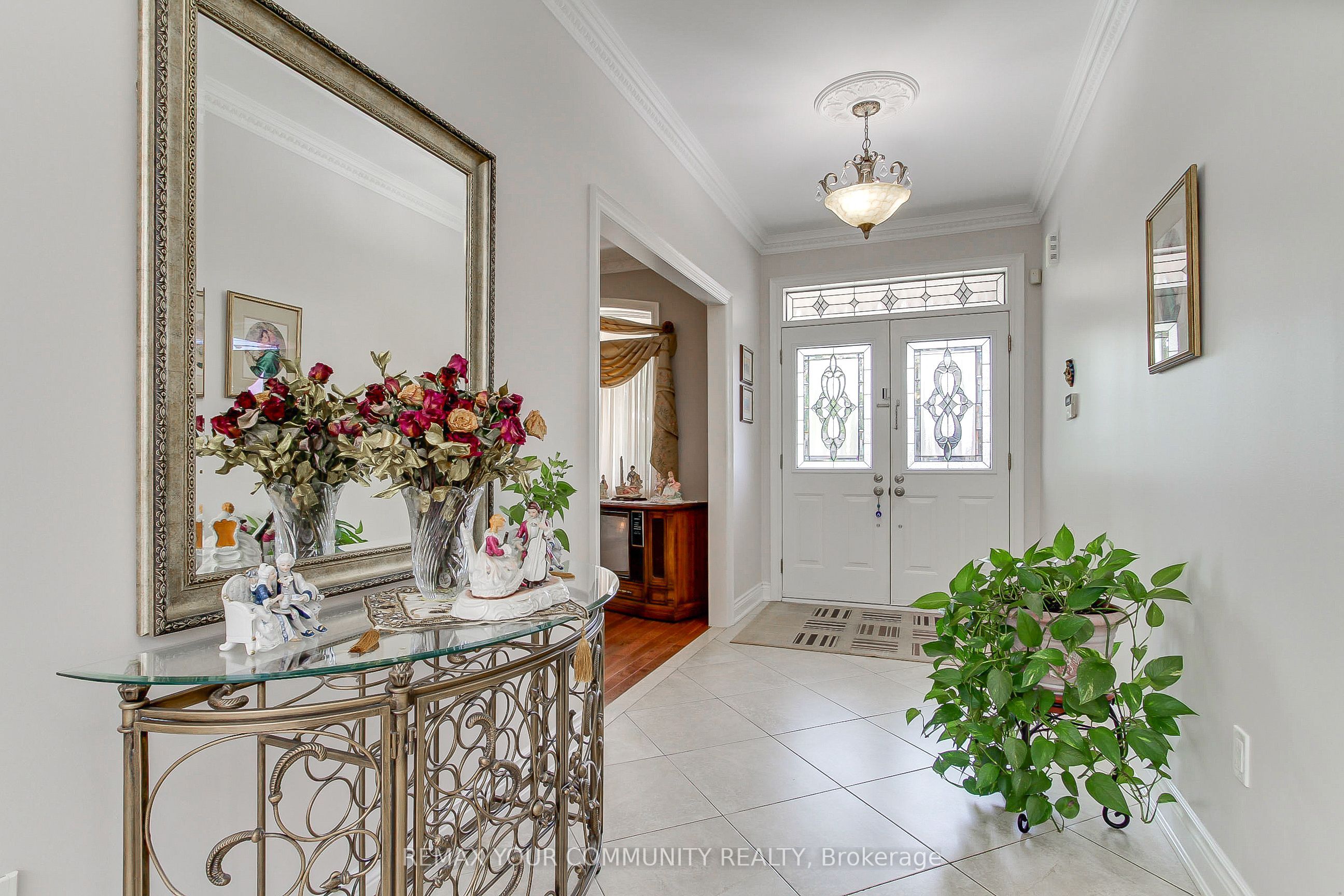 30 ELM GROVE Avenue, Richmond Hill, ON L4E 2T1 photo 4