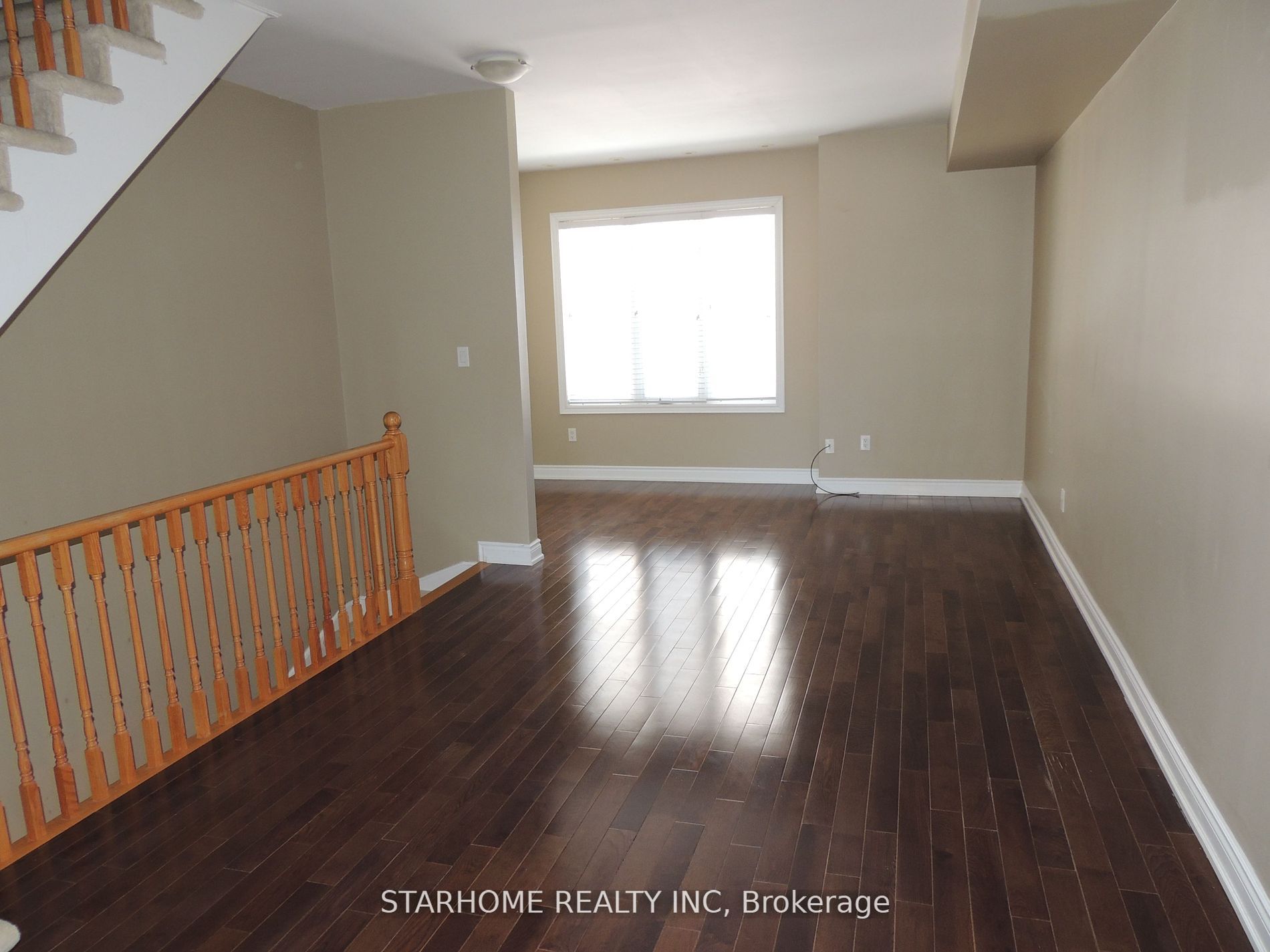 8 Times Avenue, Markham, ON L3T 0A3 photo 5