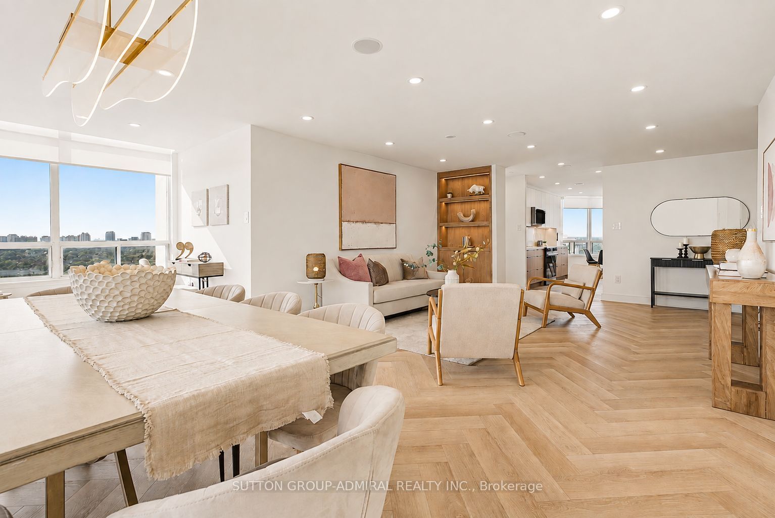 7250 Yonge Street PH110, Vaughan, ON L4J 7X1 photo 3