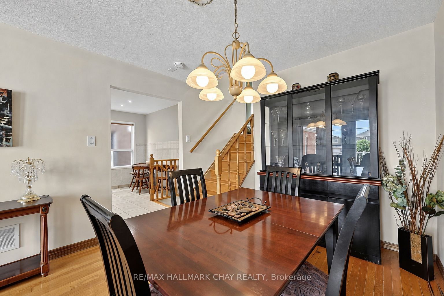 436 Simcoe Road, Bradford West Gwillimbury, ON L3Z 3A1 photo 5