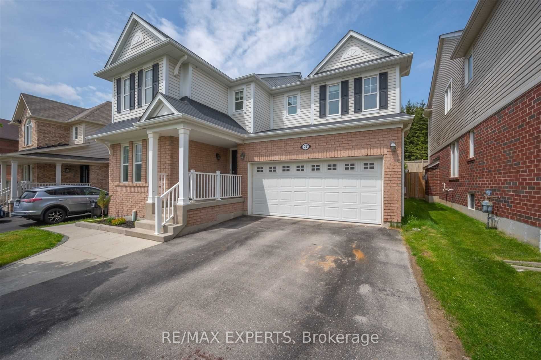 27 Mooney Trail, New Tecumseth, ON L9R 0J4 photo 2