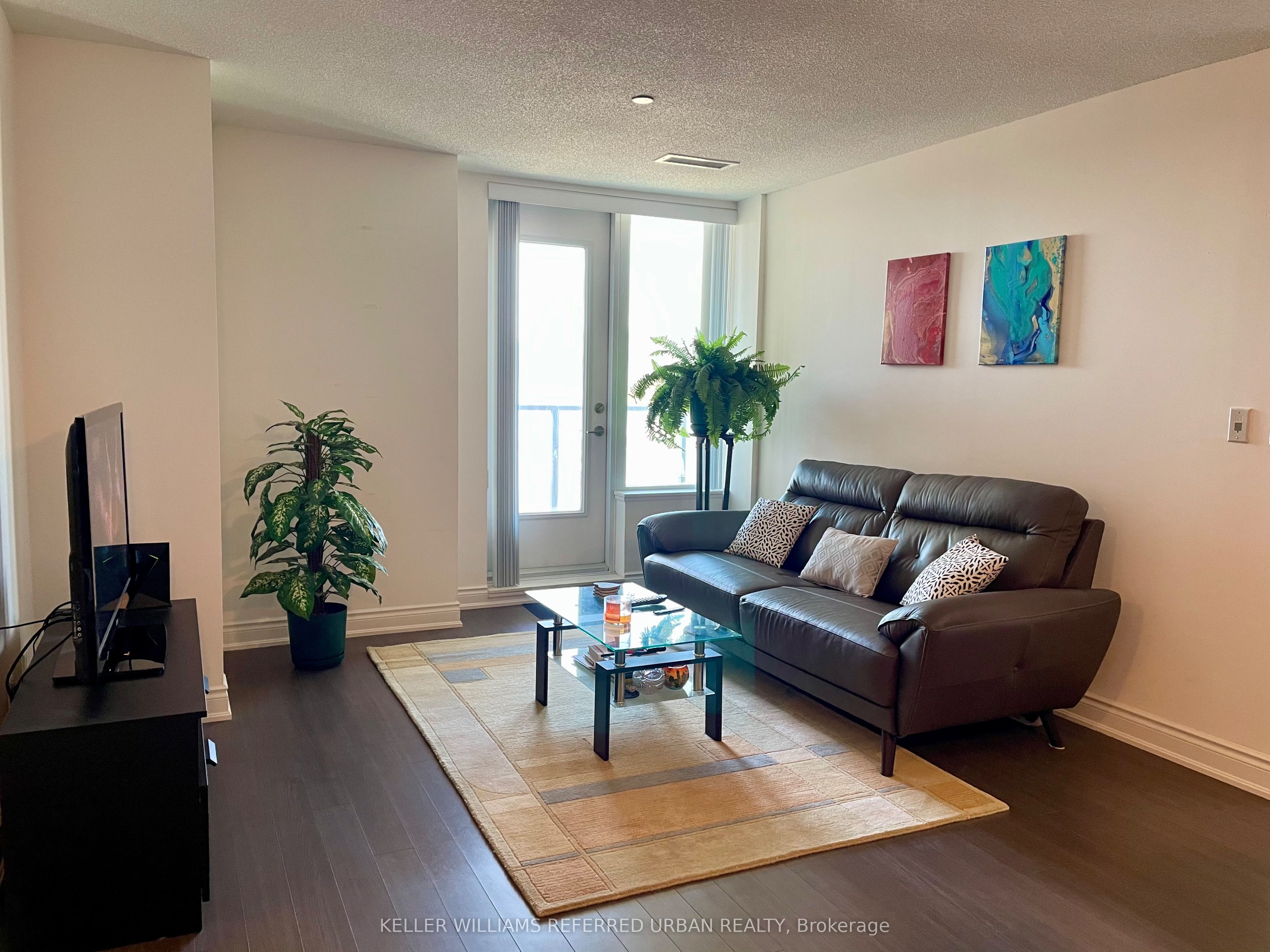 325 South Park Road 316, Markham, ON L3T 0B8