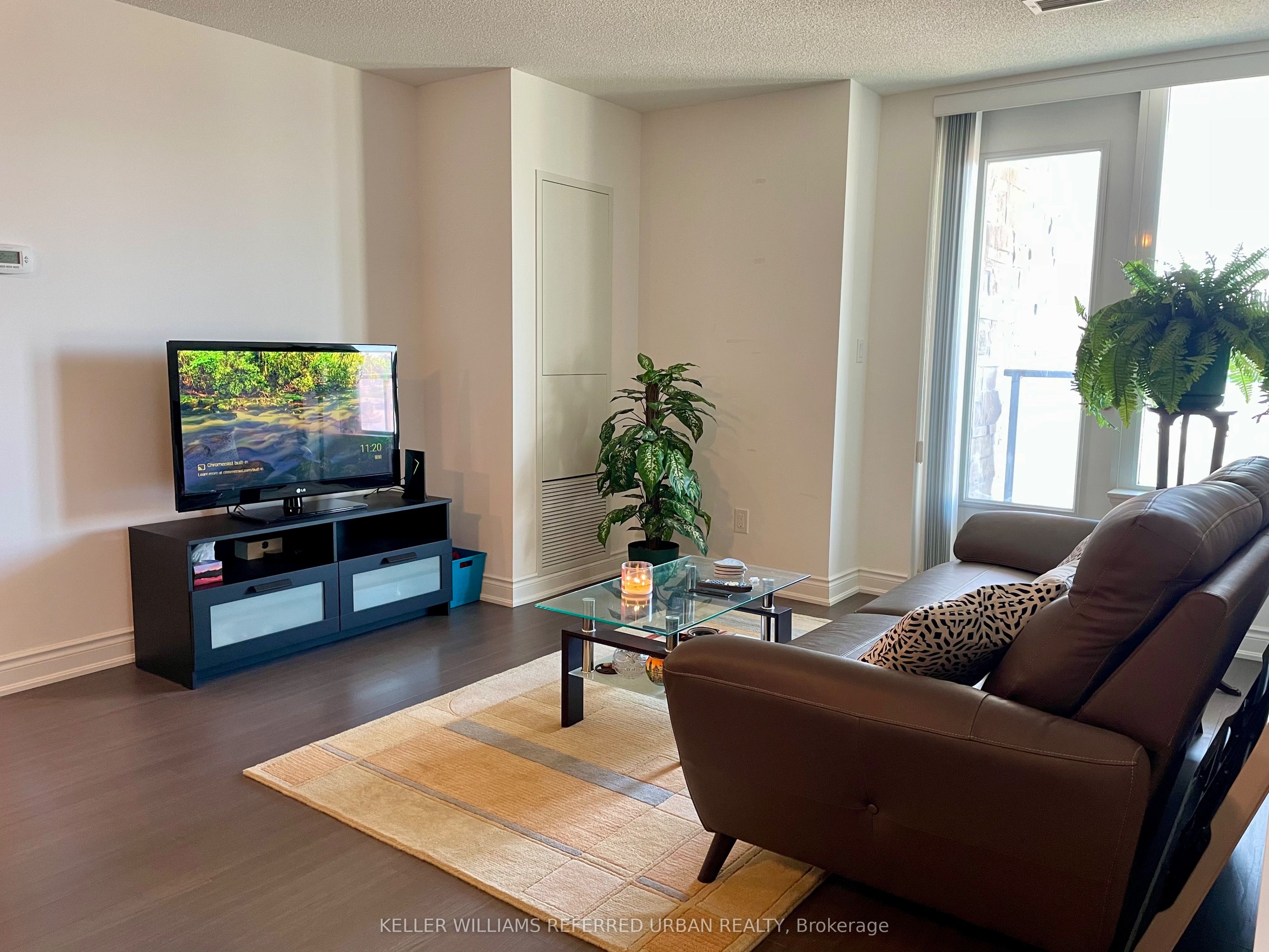 325 South Park Road 316, Markham, ON L3T 0B8 photo 3