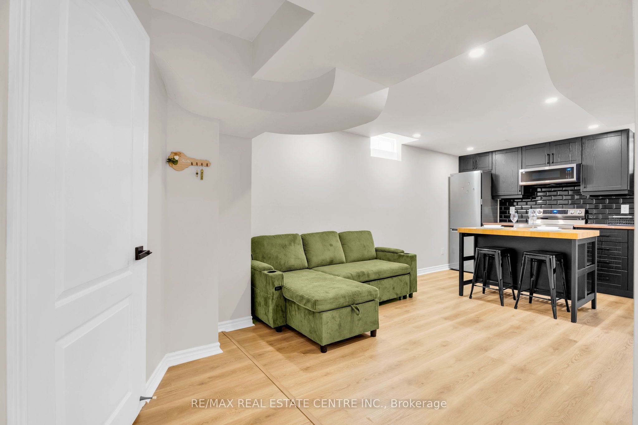 67 Ferdinand Avenue, Vaughan, ON L6A 3H7 photo 5