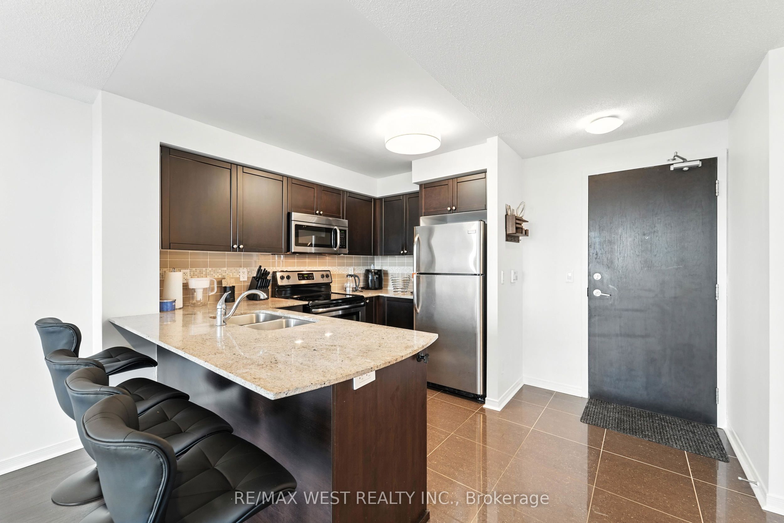 75 King William Crescent PH2, Richmond Hill, ON L4B 0C1 photo 4