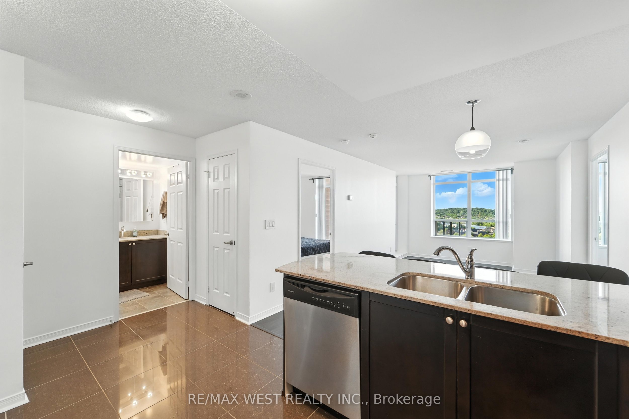 75 King William Crescent PH2, Richmond Hill, ON L4B 0C1 photo 5