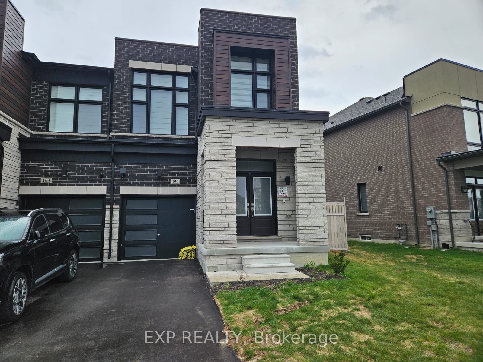 159 Haldimand Street, Vaughan, ON L4H 5J4 photo 2