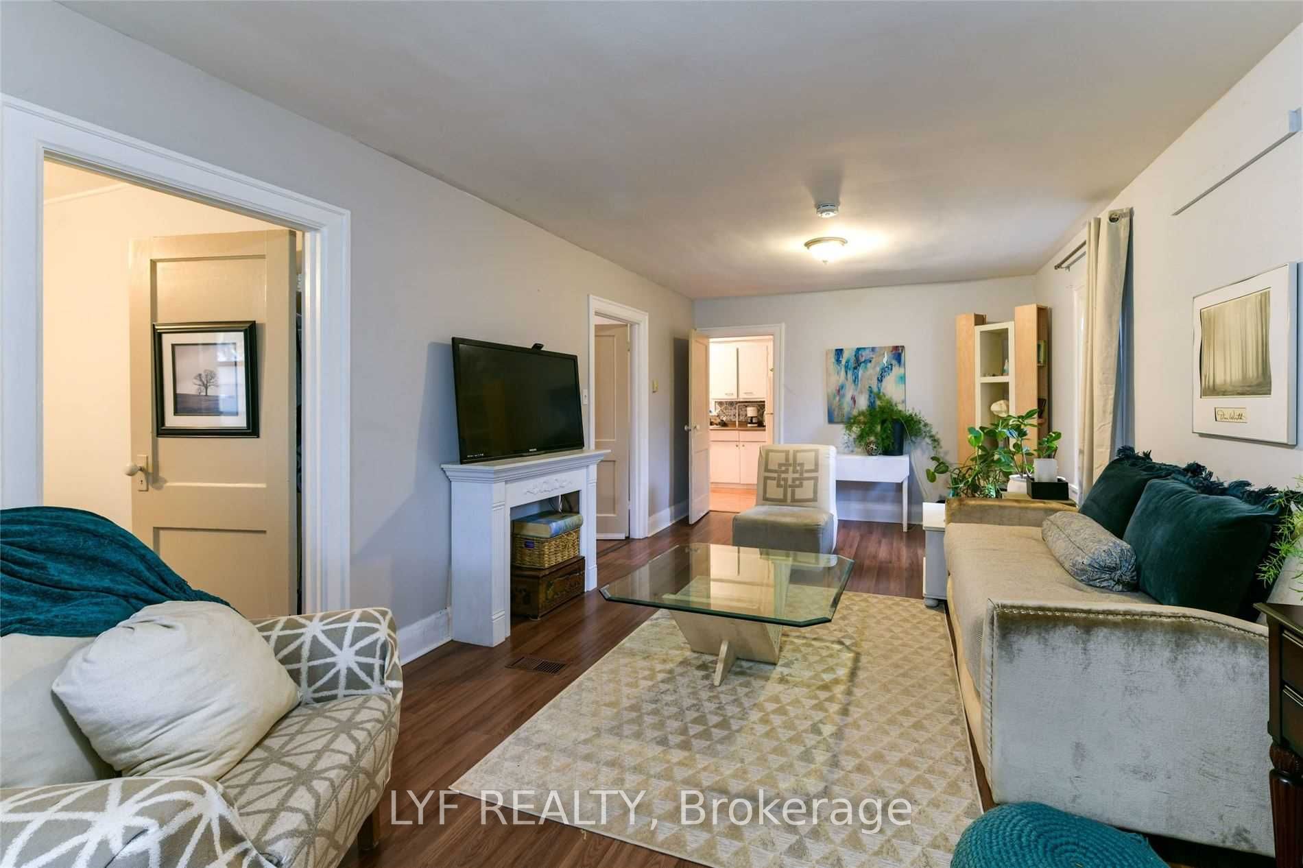173 Maple Avenue RM 1, Richmond Hill, ON L4C 2J1 photo 5