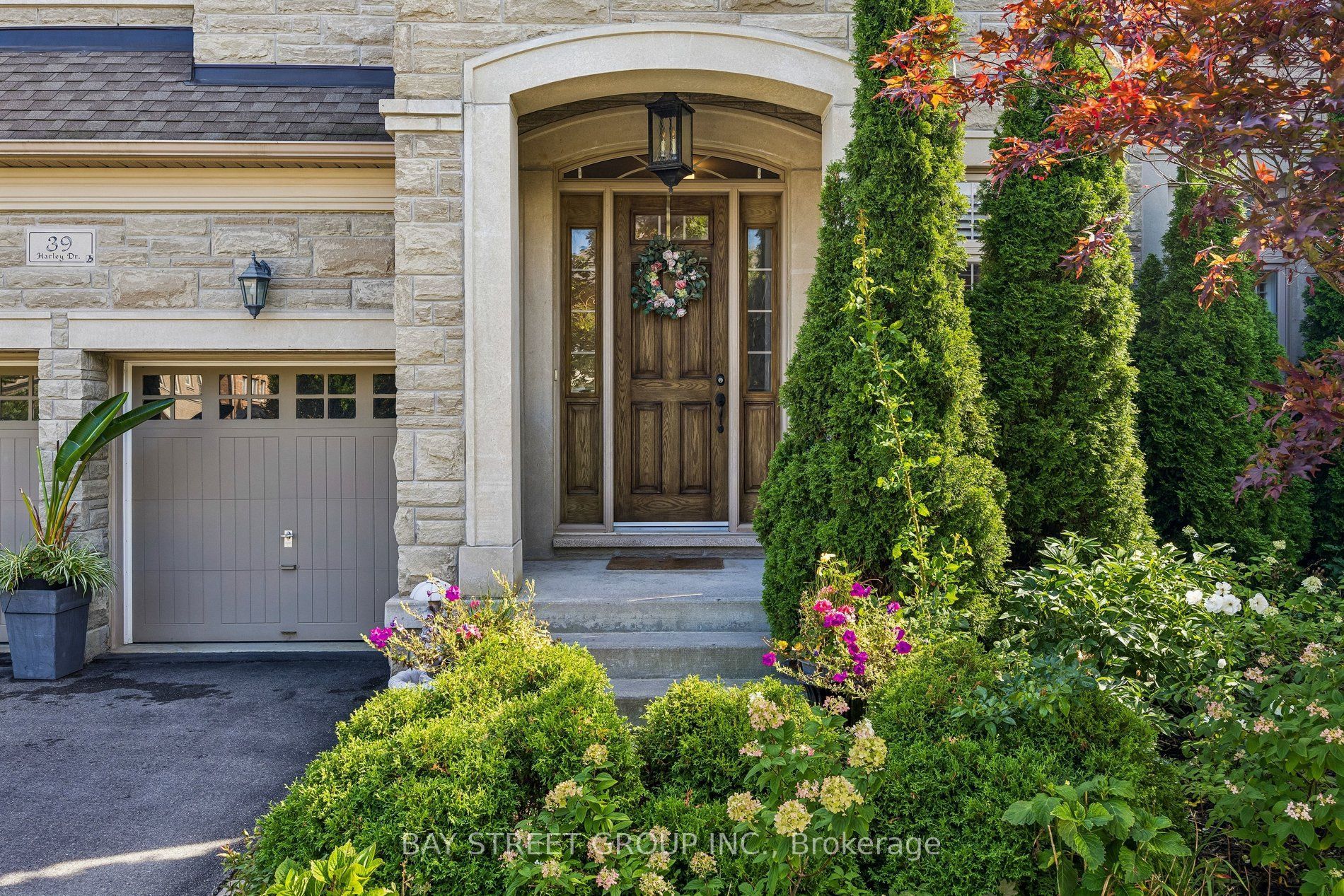 39 Harley Drive, Vaughan, ON L4H 3P4 photo 3