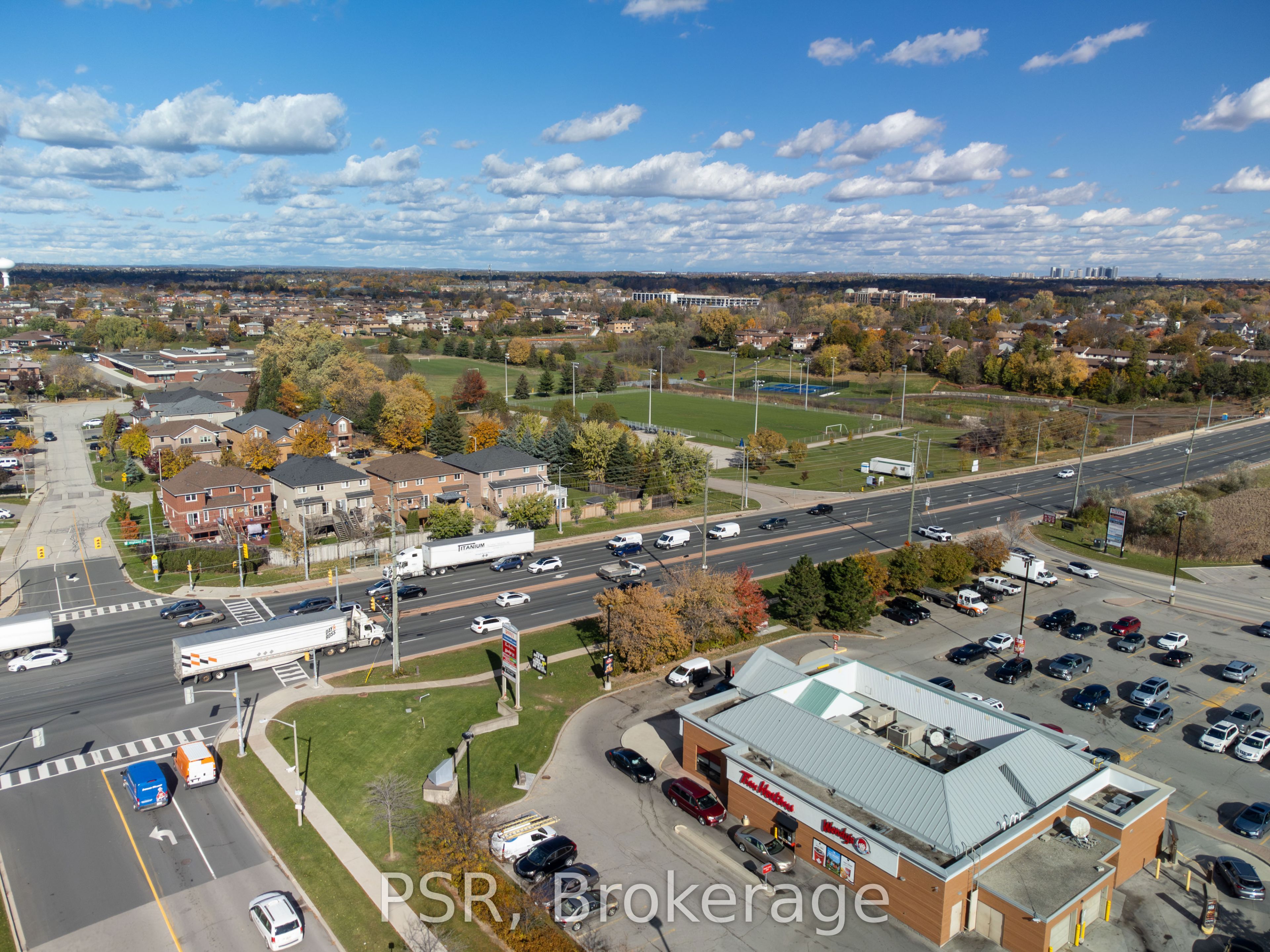24 Woodstream Boulevard 715, Vaughan, ON L4L 8C4 photo 3