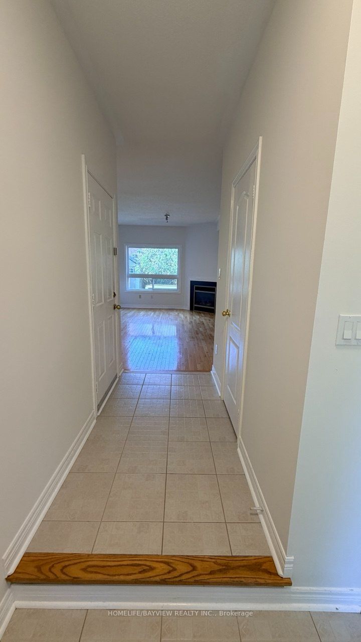 20 Gwilliam Lane, Aurora, ON L4G 7V3 photo 5
