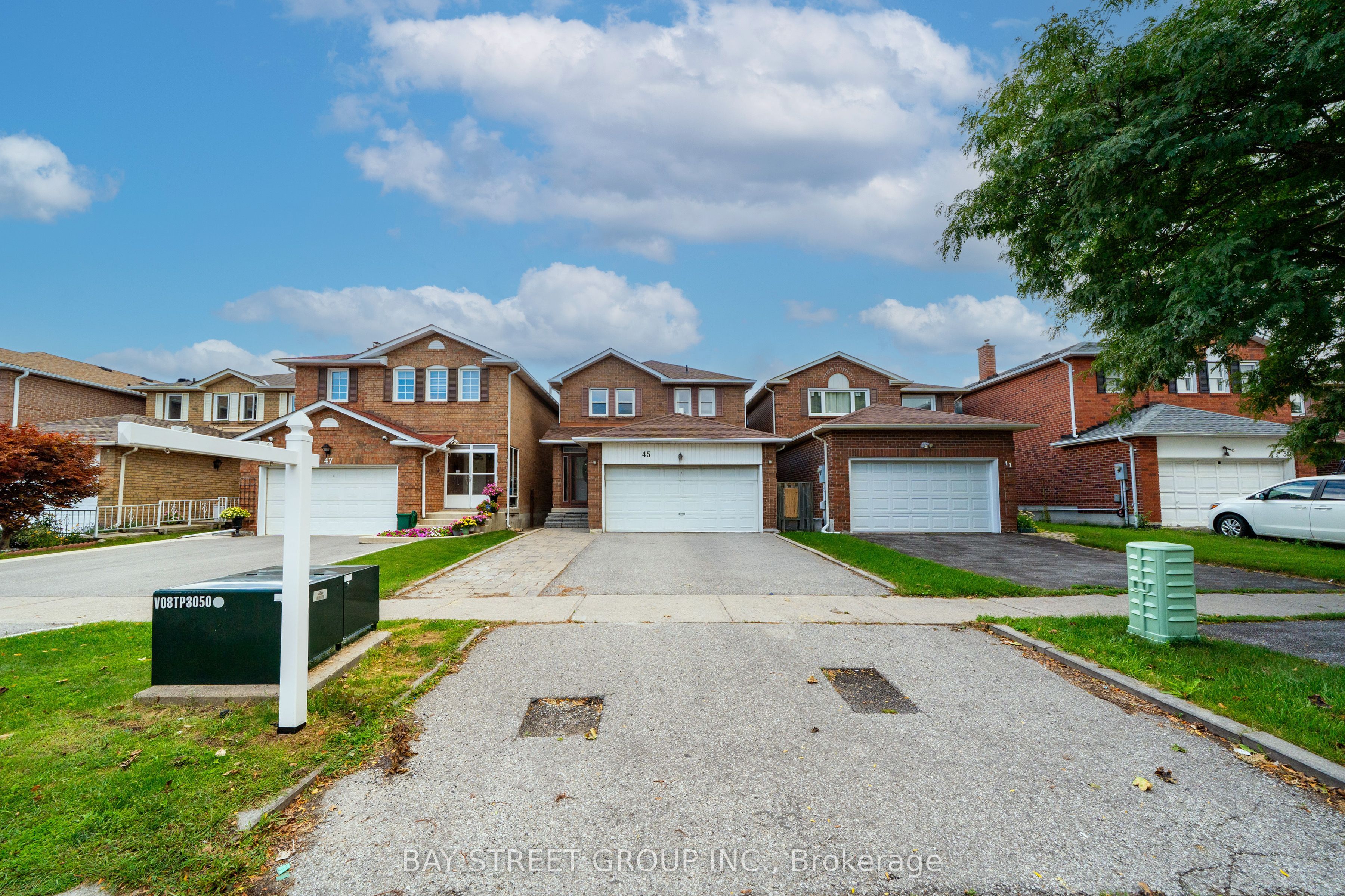 45 Thurman Road, Vaughan, ON L4J 6S6 photo 4
