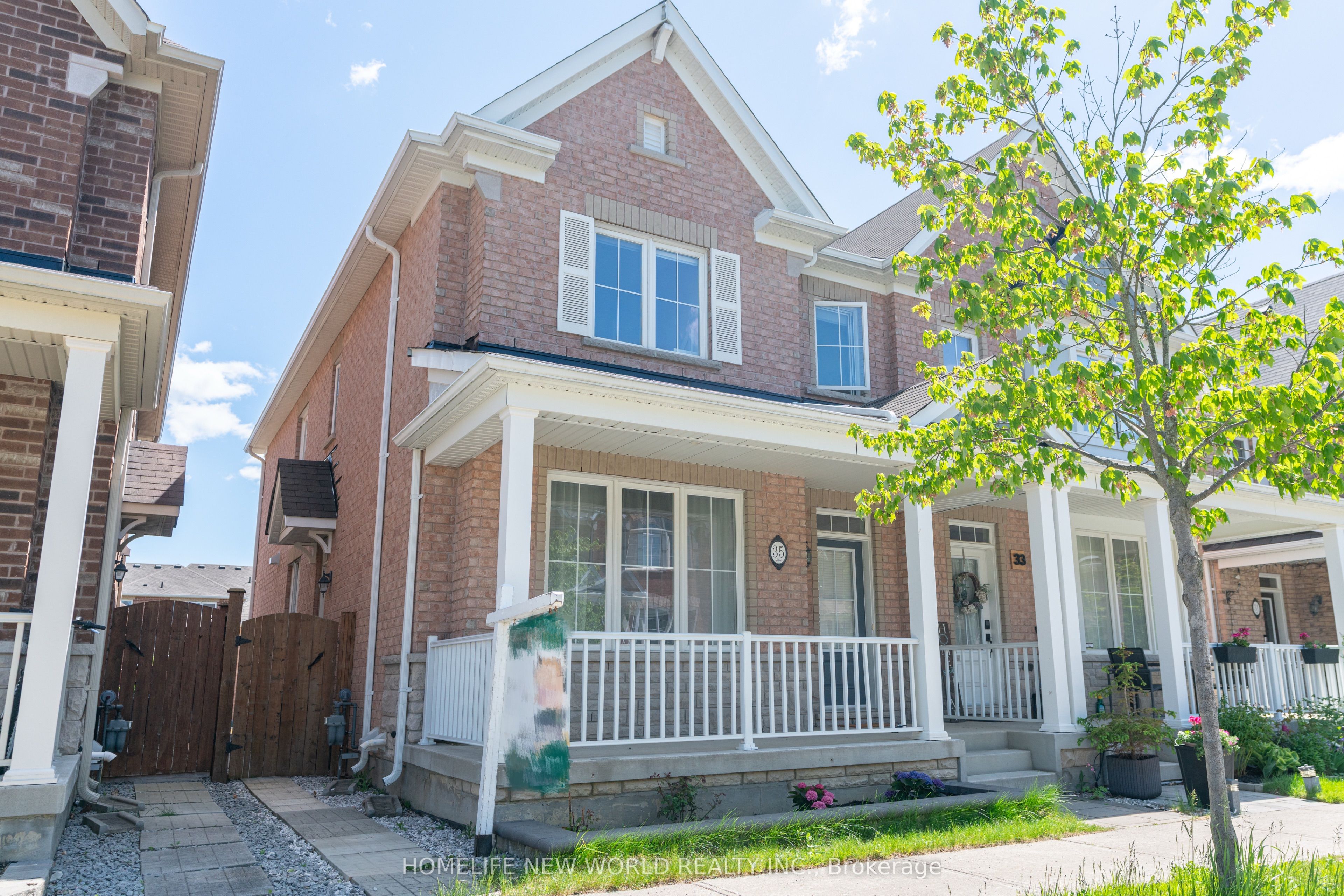 35 Cinemark Avenue, Markham, ON L6B 0W2