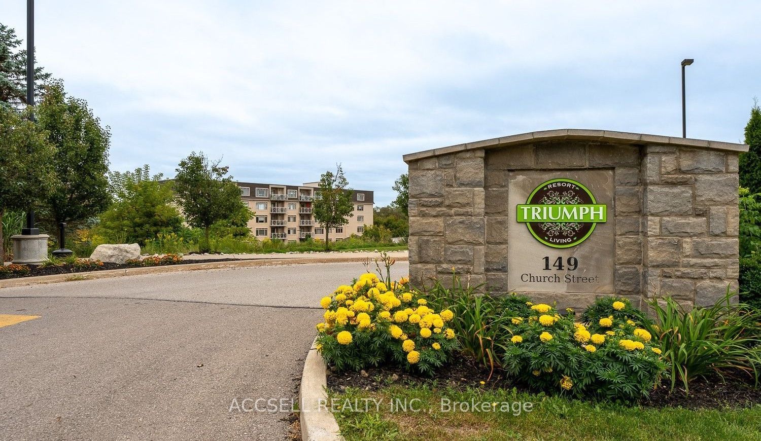 149 Church Street 406, King, ON L0G 1T0
