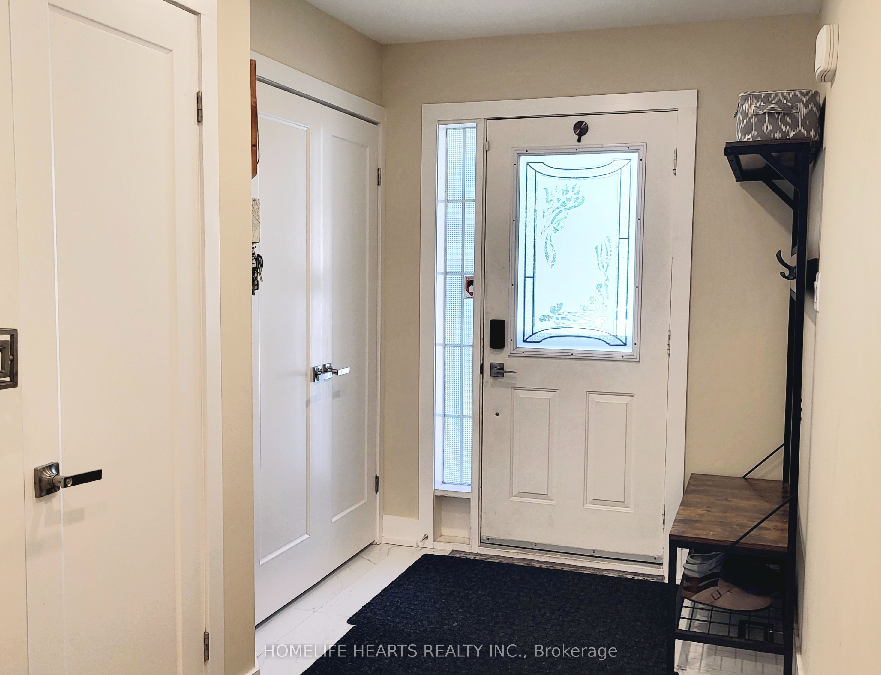 213 Park Drive, Whitchurch-Stouffville, ON L4A 1J8 photo 3