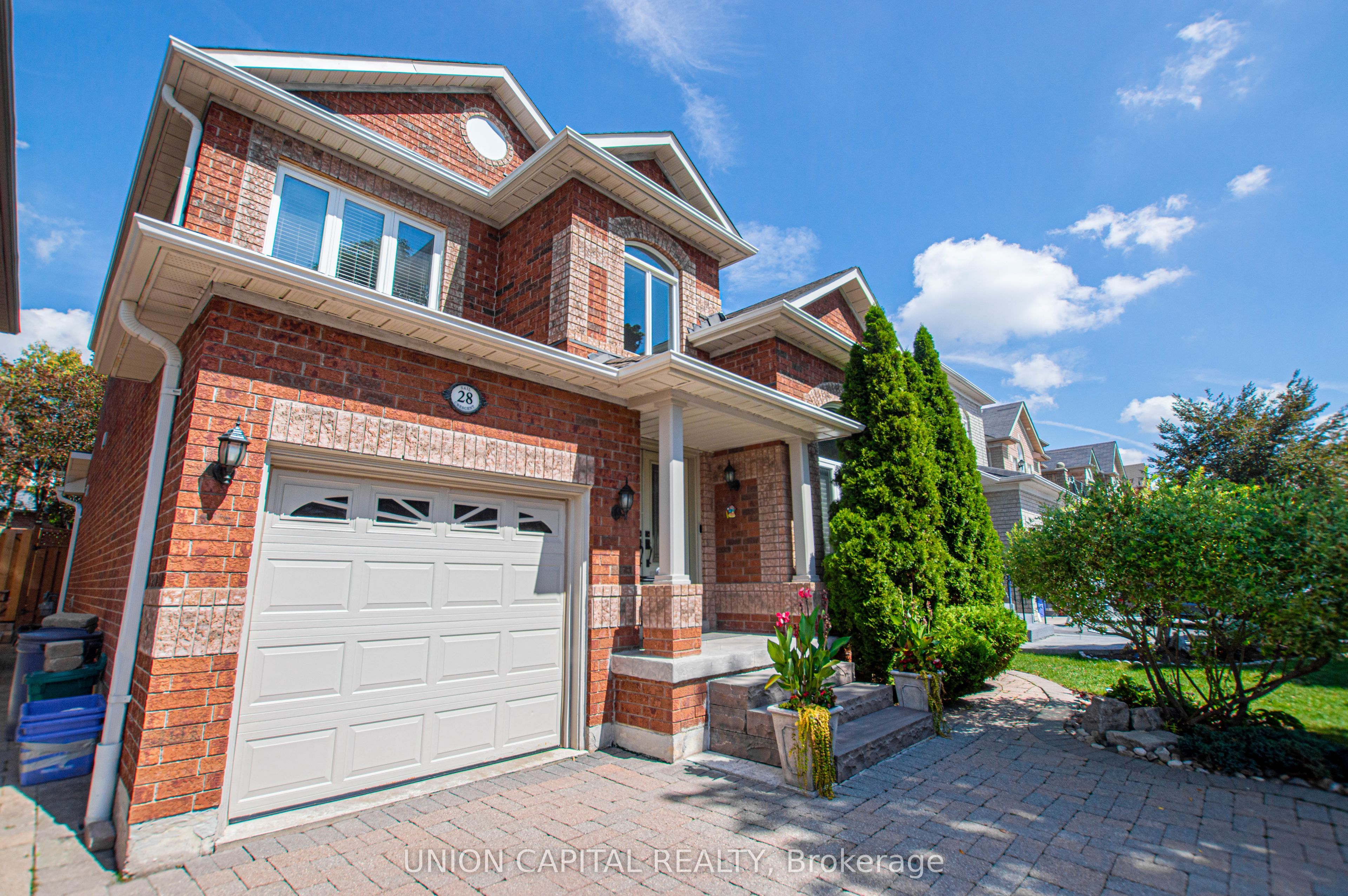 28 Sail Crescent, Vaughan, ON L6A 2Z2 photo 2