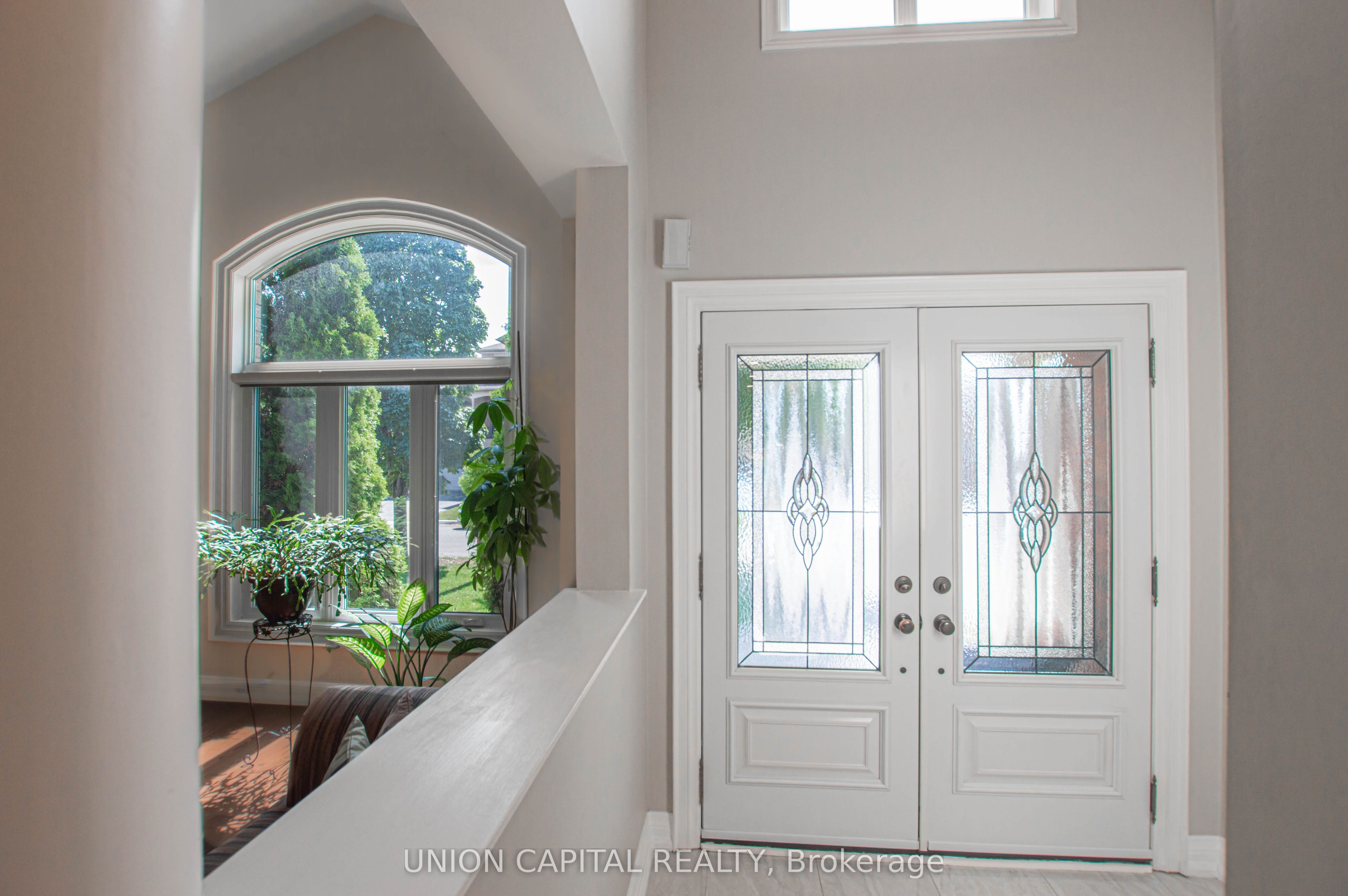 28 Sail Crescent, Vaughan, ON L6A 2Z2 photo 5