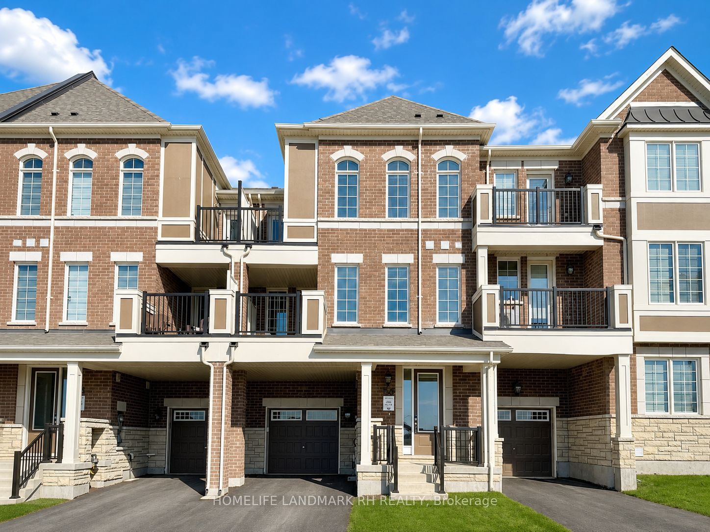 56 Azure Drive, Markham, ON L6C 3M4