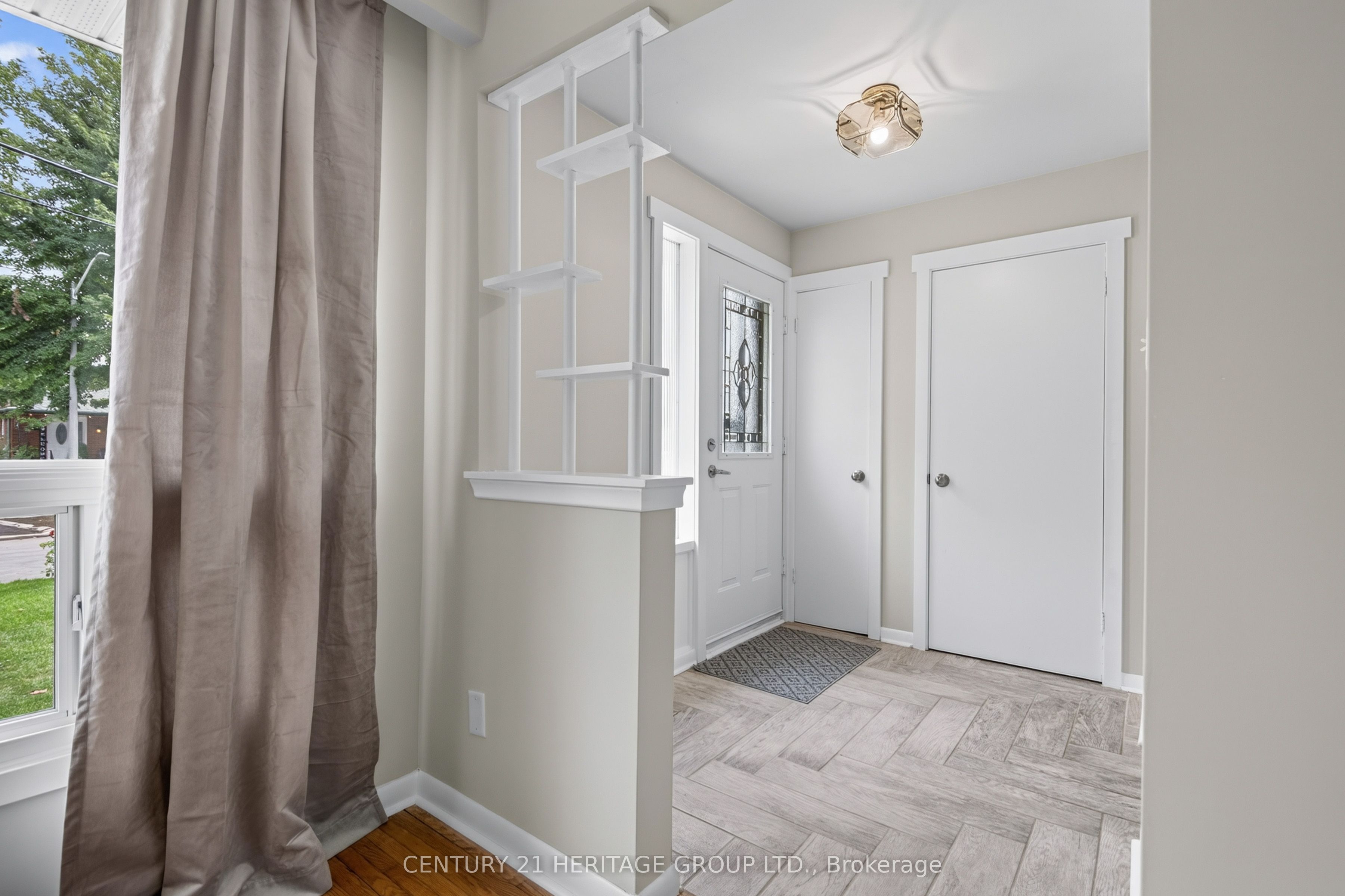 72 Kulpin Avenue, Bradford West Gwillimbury, ON L3Z 1T7 photo 3