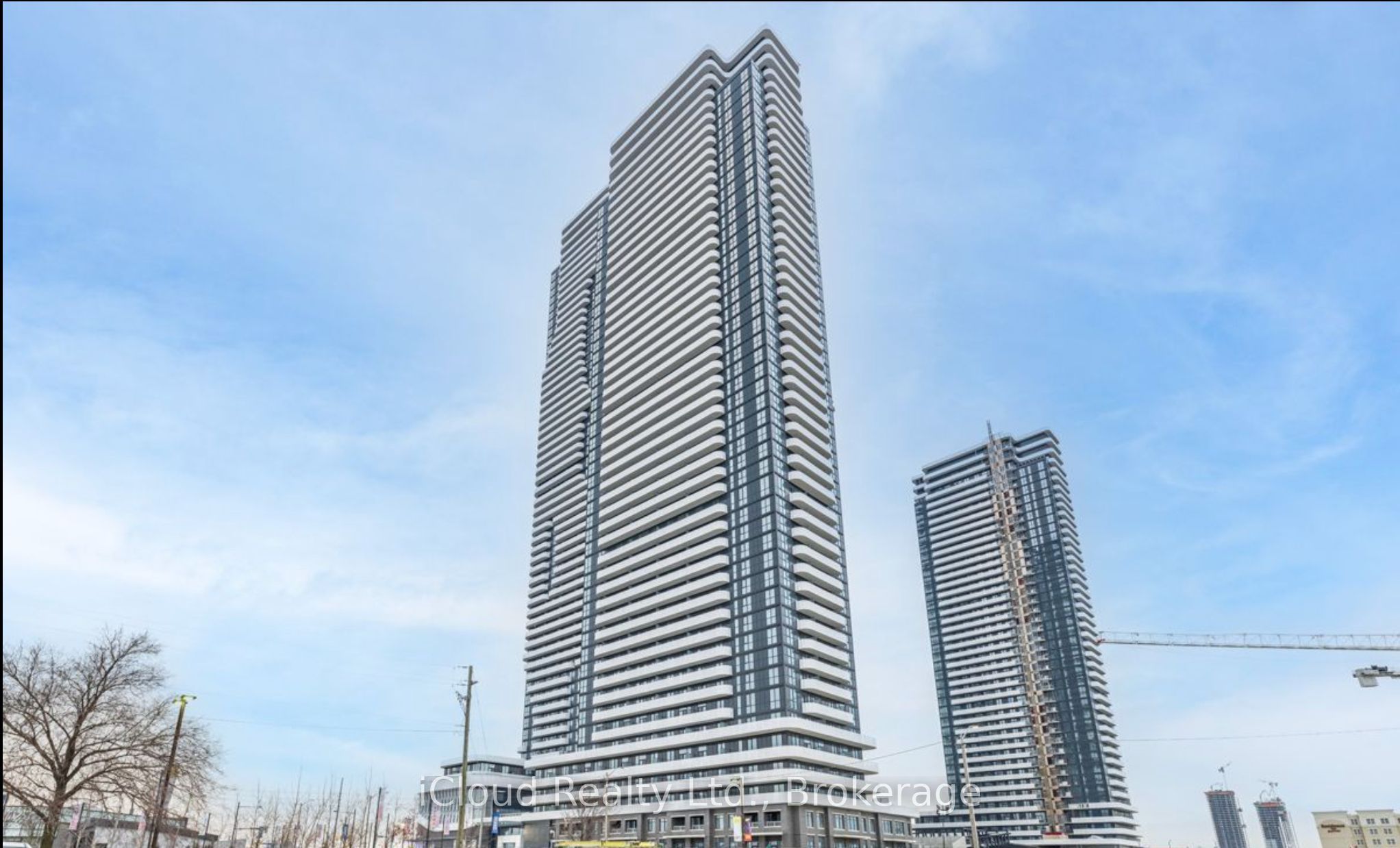 195 Commerce Street 1211, Vaughan, ON L4K 0P9