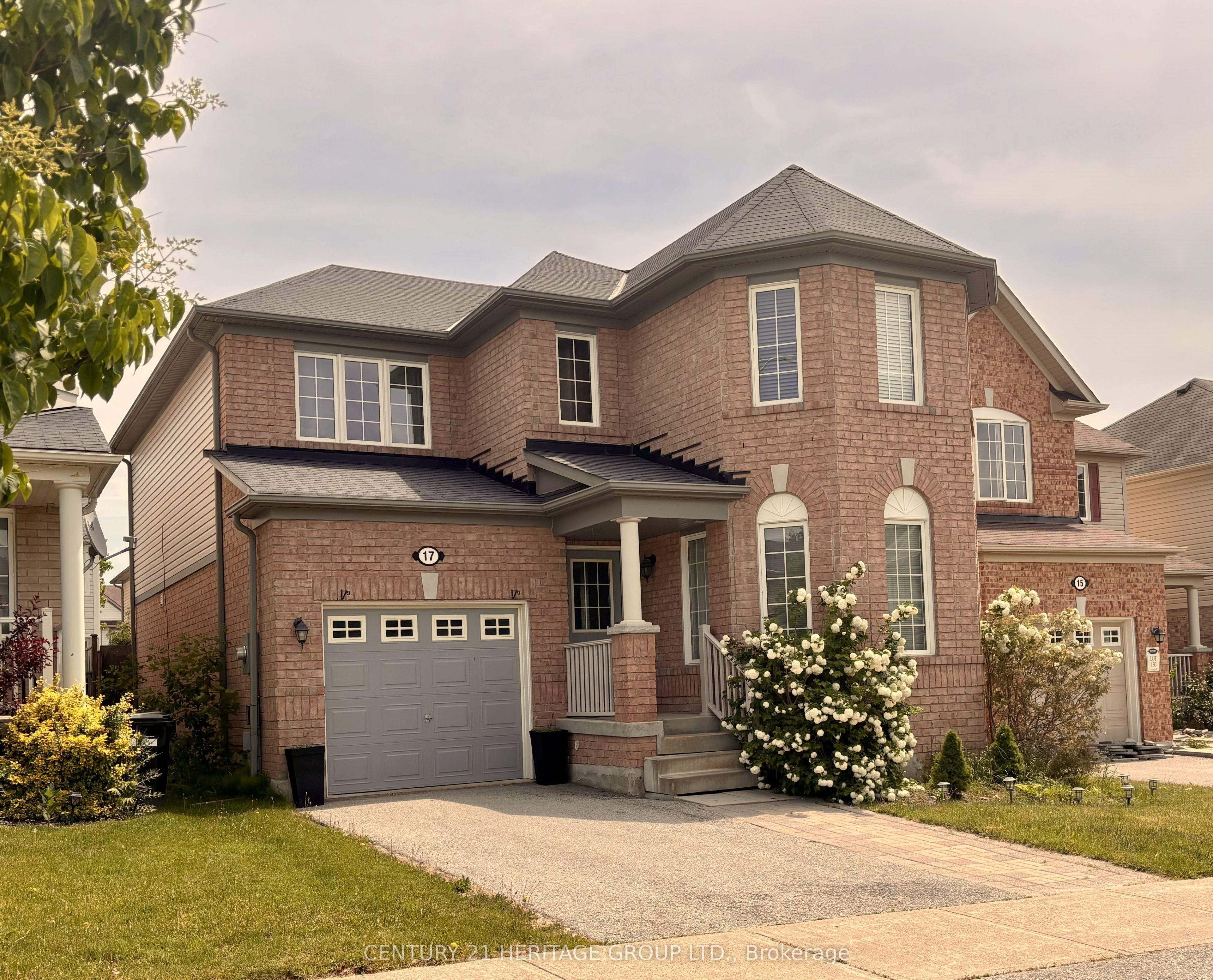 17 Gordon Drive, New Tecumseth, ON L9R 0J1