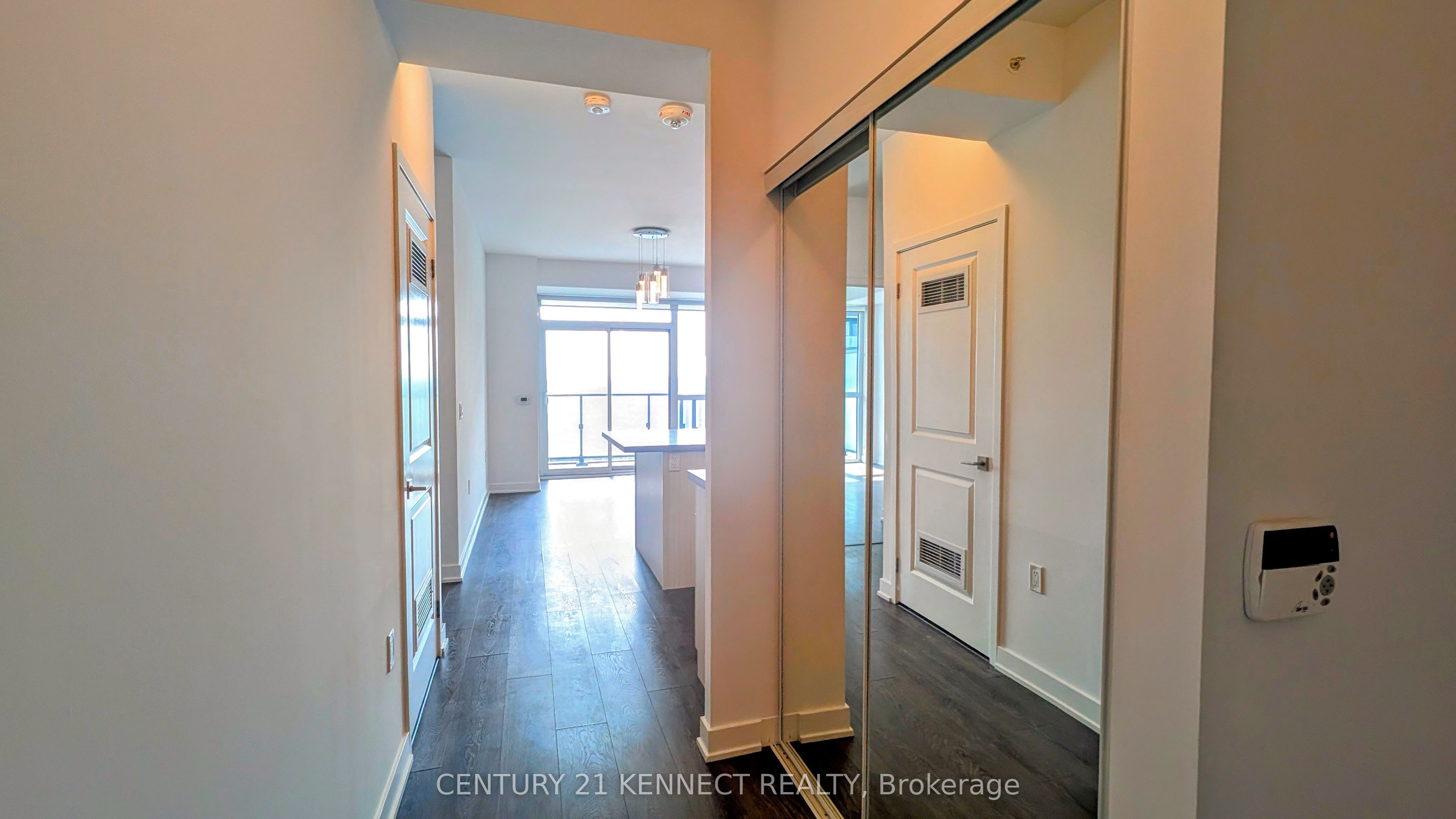 75 Oneida Crescent Lph11, Richmond Hill, ON L4B 0H3 photo 5