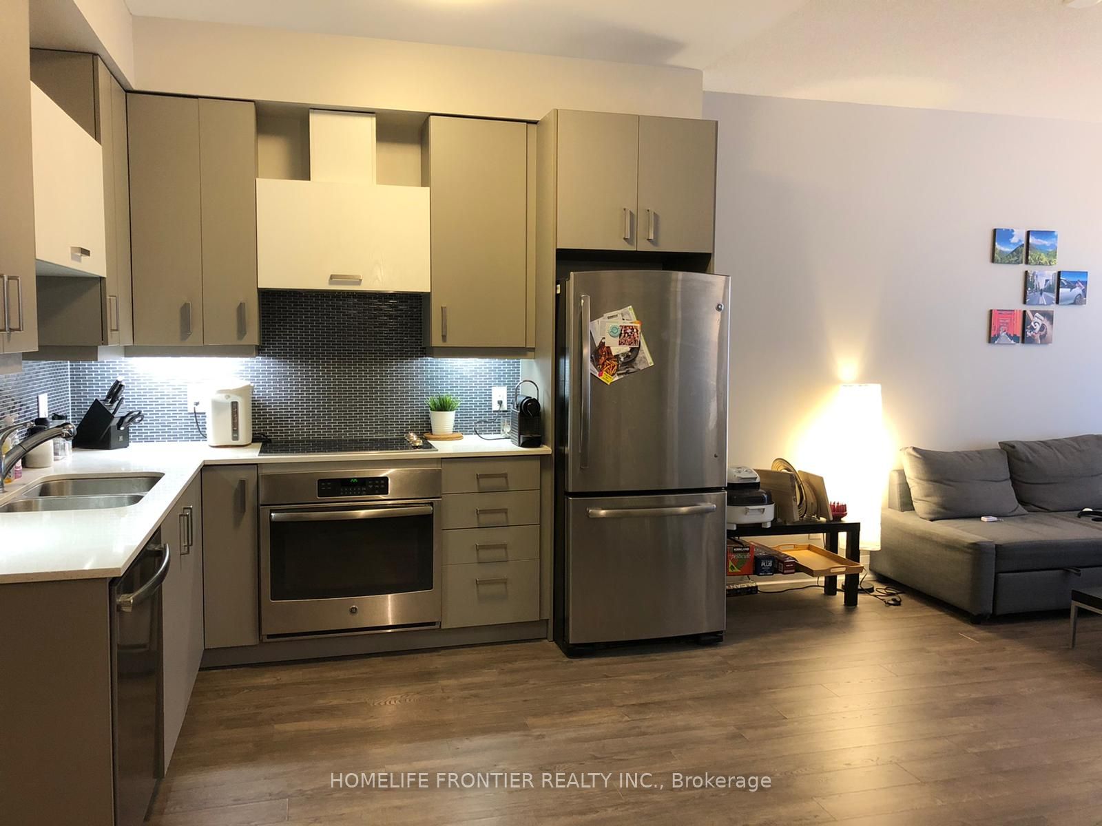 28 Uptown Drive 612, Markham, ON L3R 5M8 photo 5