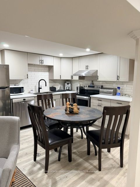 20 Fran Drive, Vaughan, ON L4L 1P3 photo 2
