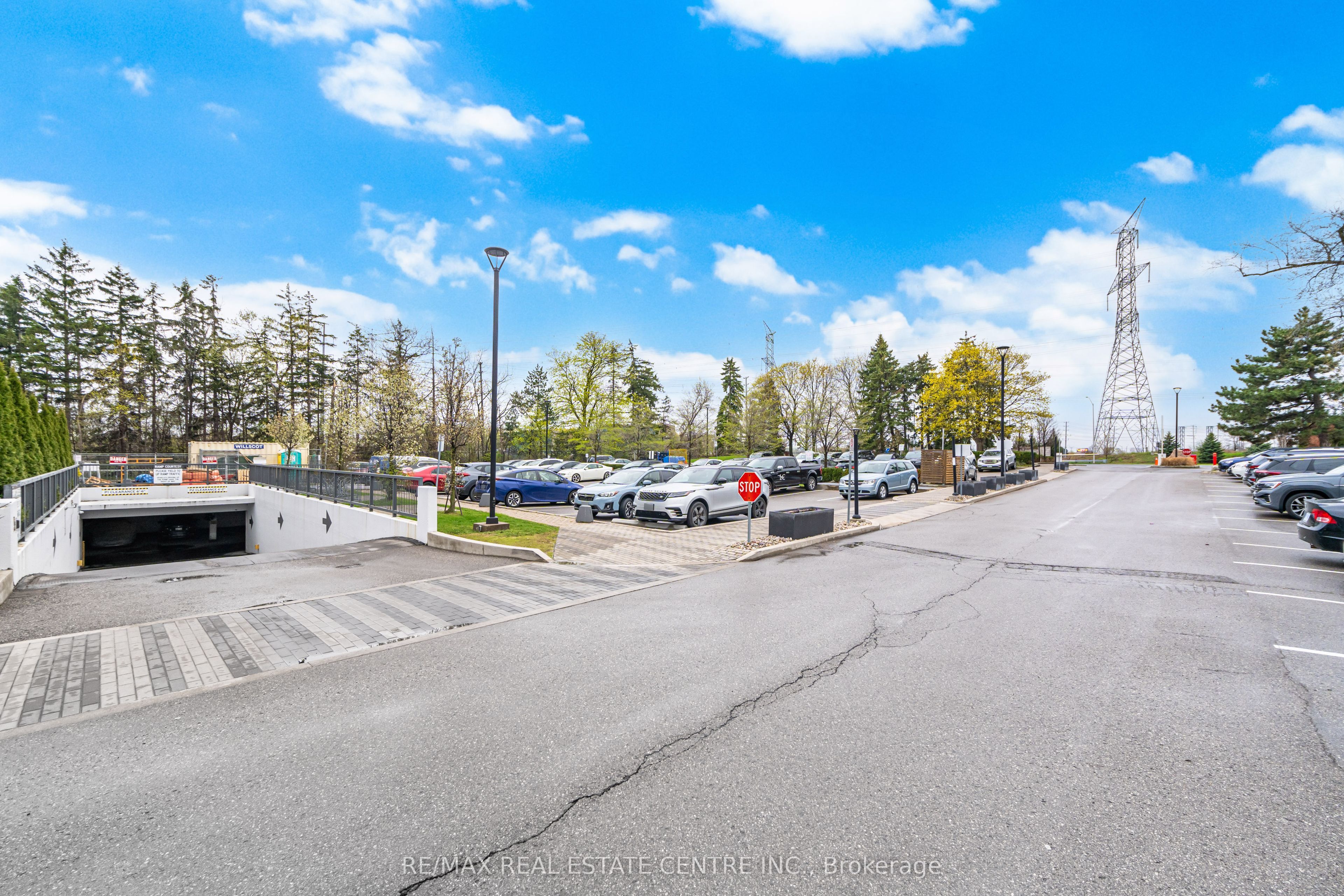 8501 Bayview Avenue 1414, Richmond Hill, ON L4B 3J7 photo 4
