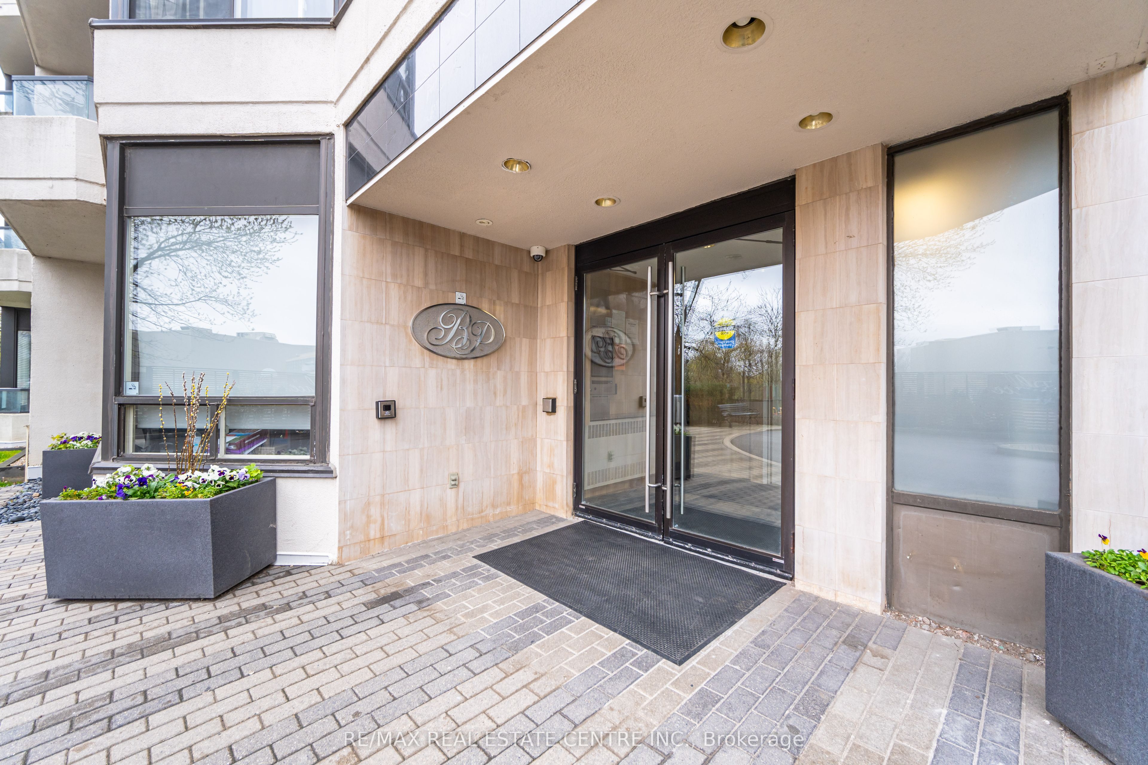 8501 Bayview Avenue 1414, Richmond Hill, ON L4B 3J7 photo 5