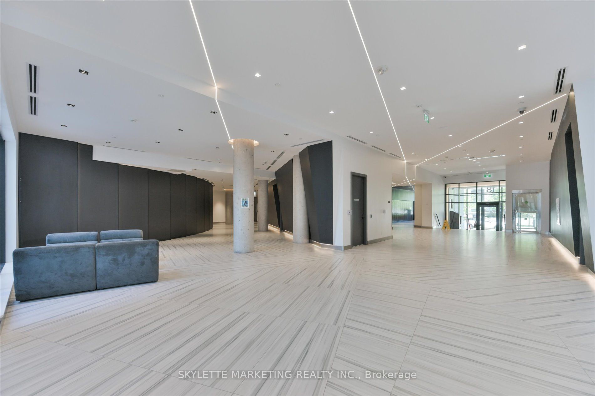 18 WATER WALK Drive PH02, Markham, ON L3R 6L5 photo 4