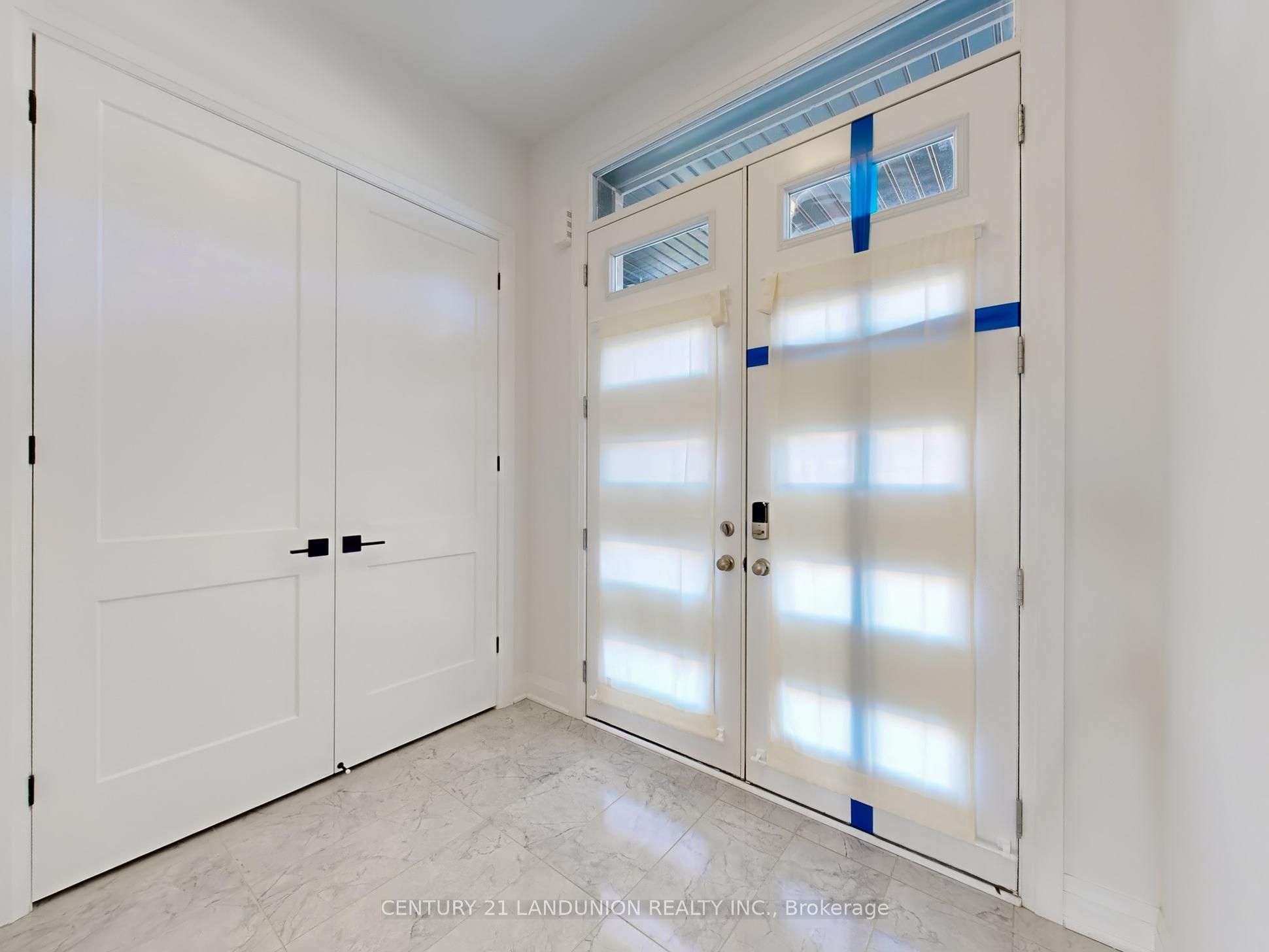 19 Spring Oak Crescent, Markham, ON L6C 1L2 photo 4