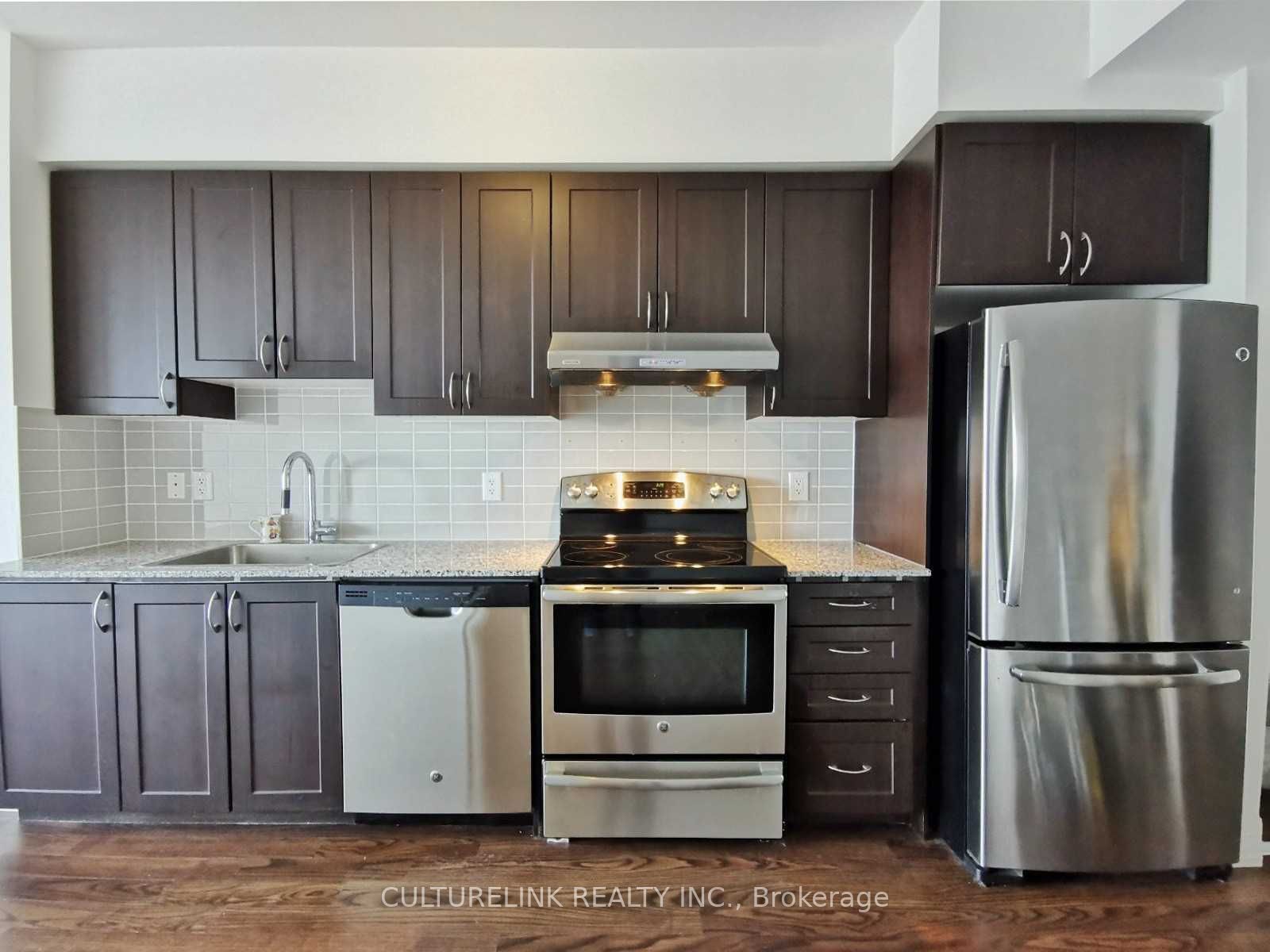 7171 Yonge Street 2610, Markham, ON L3T 0C5 photo 3