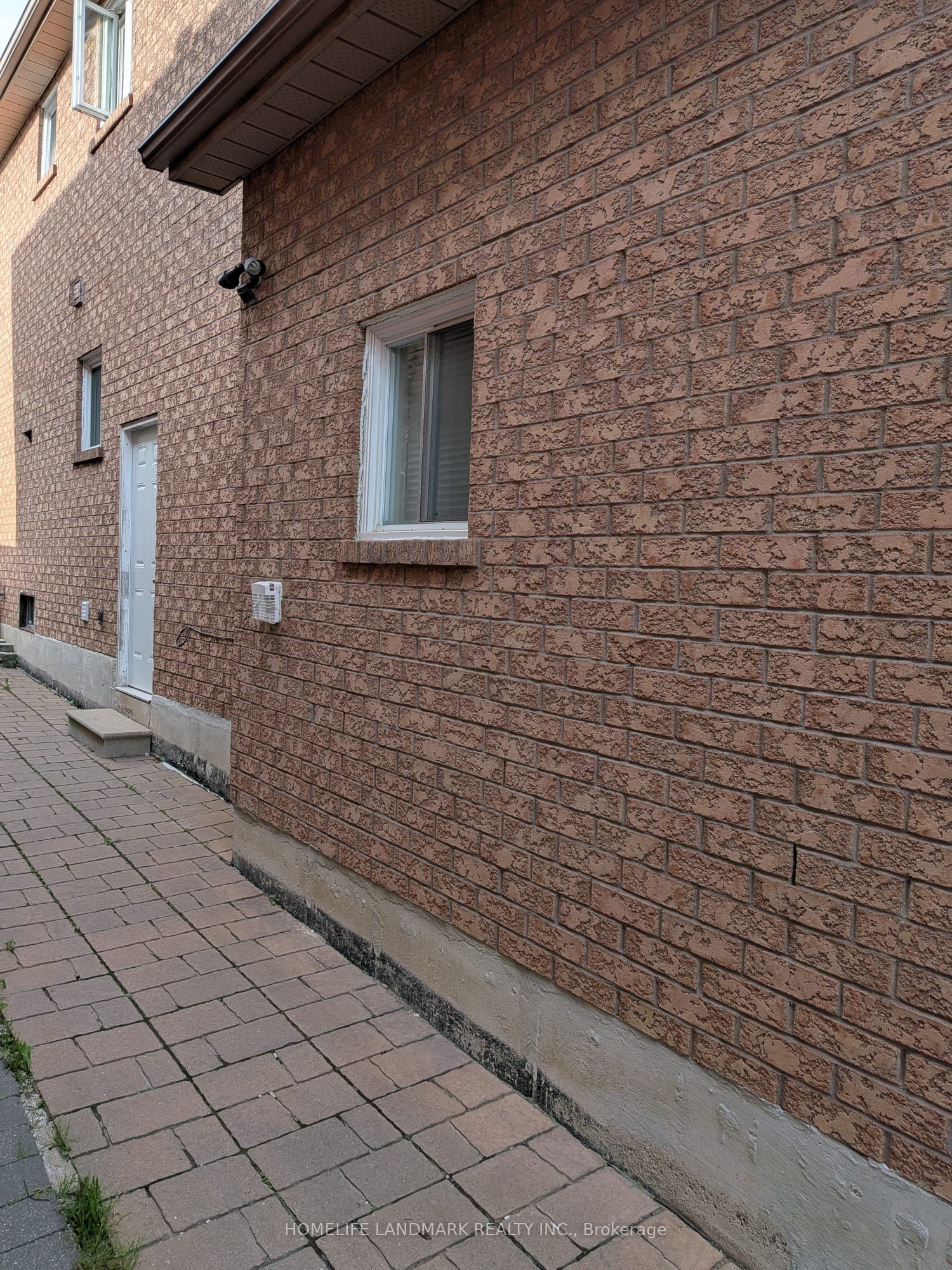 46 Painted Rock Avenue, Richmond Hill, ON L4S 1R6 photo 2