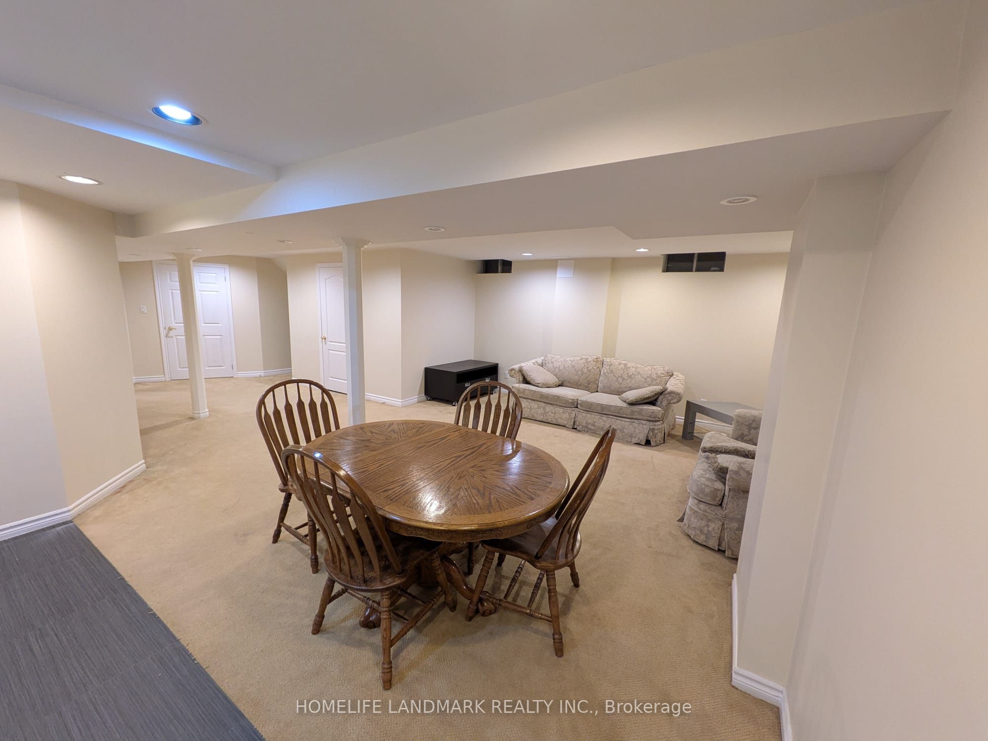 46 Painted Rock Avenue, Richmond Hill, ON L4S 1R6 photo 4