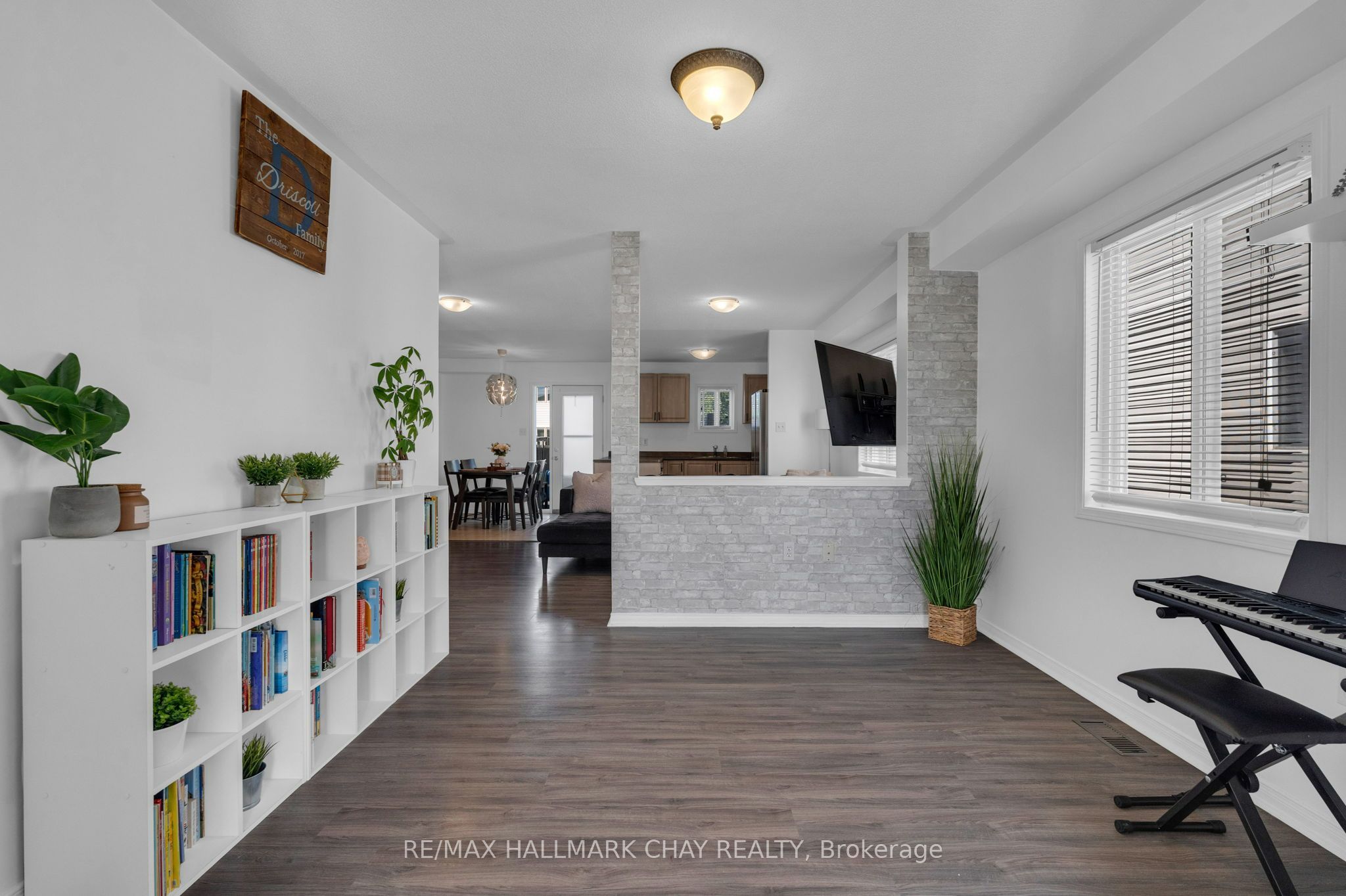 38 Admiral Crescent, Essa, ON L3W 0E5 photo 4