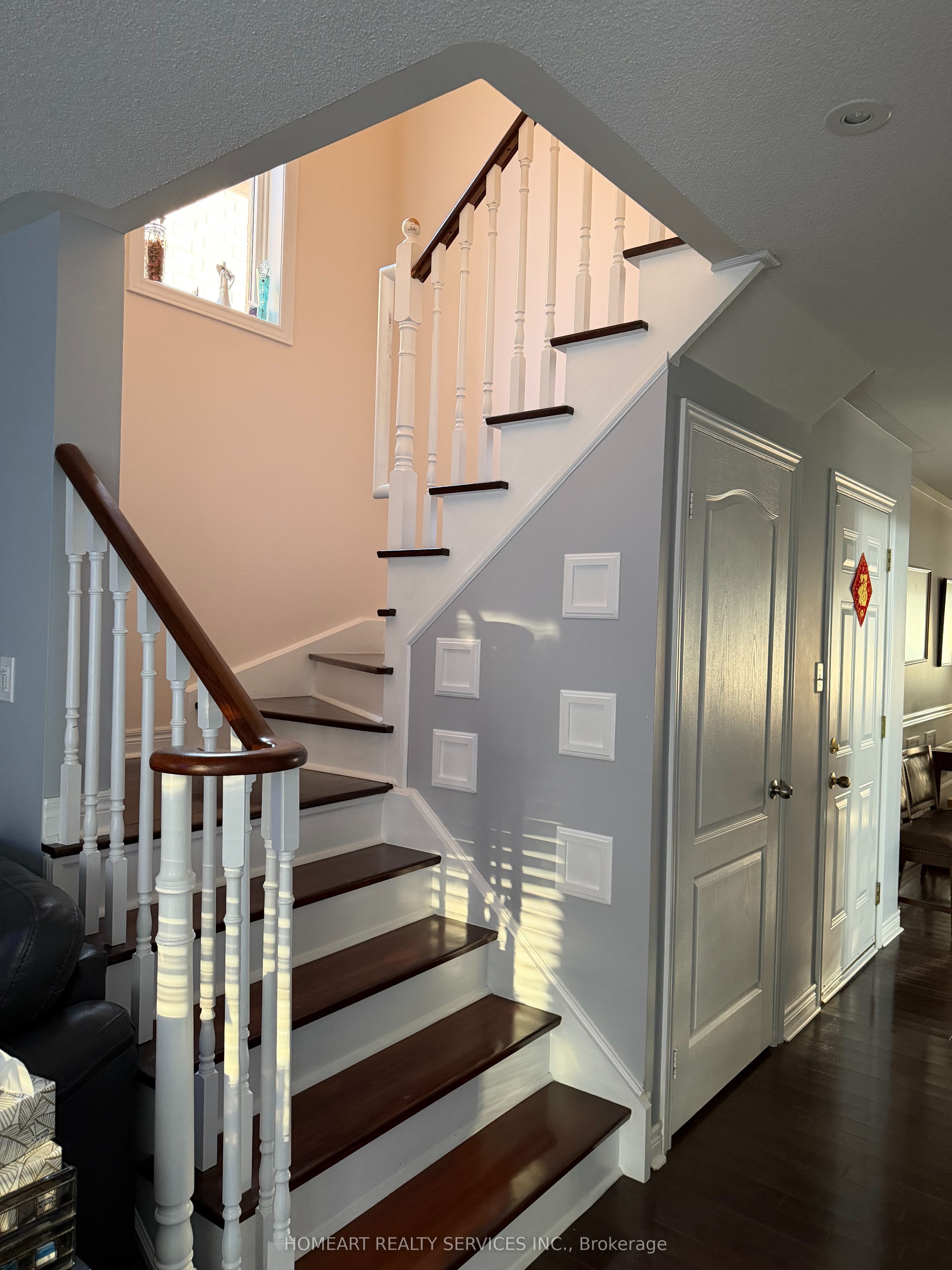 46 Firbank Lane, Whitchurch-Stouffville, ON L4A 0K9 photo 5